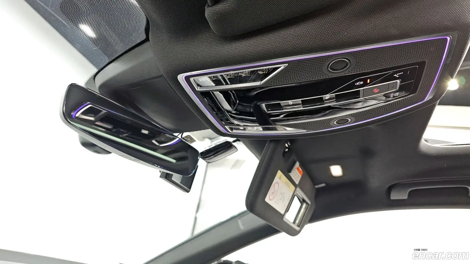 A8 Audi 2021.11-OPTION-040