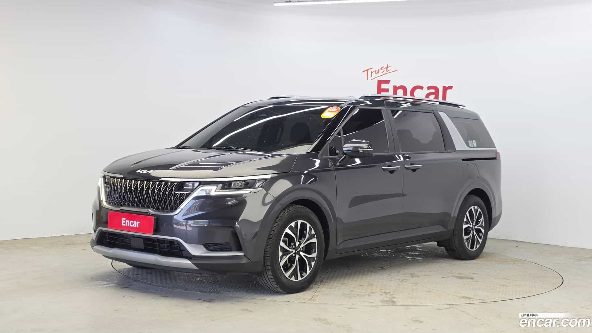 Canival Kia 2022.5-OUTER-001