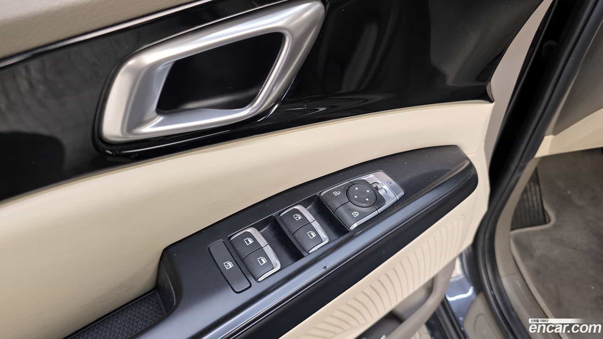 Canival Kia 2022.5-OPTION-024