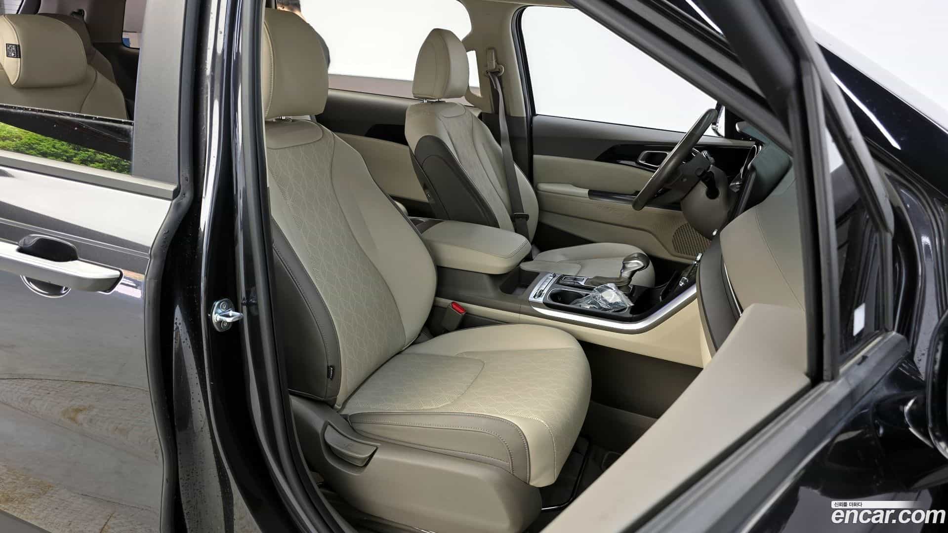 Canival Kia 2022.5-INNER-036