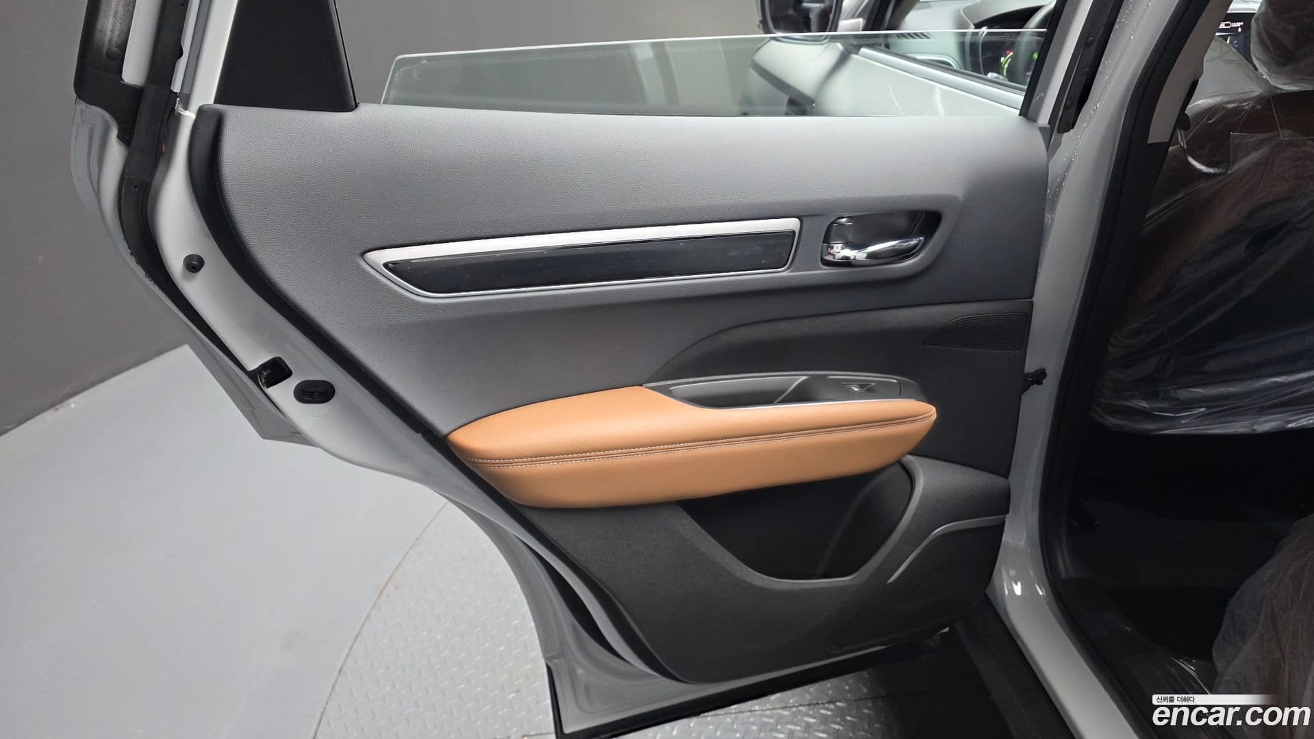 Main__Slider__Photo:QM6 Renault Korea 2026.0-24