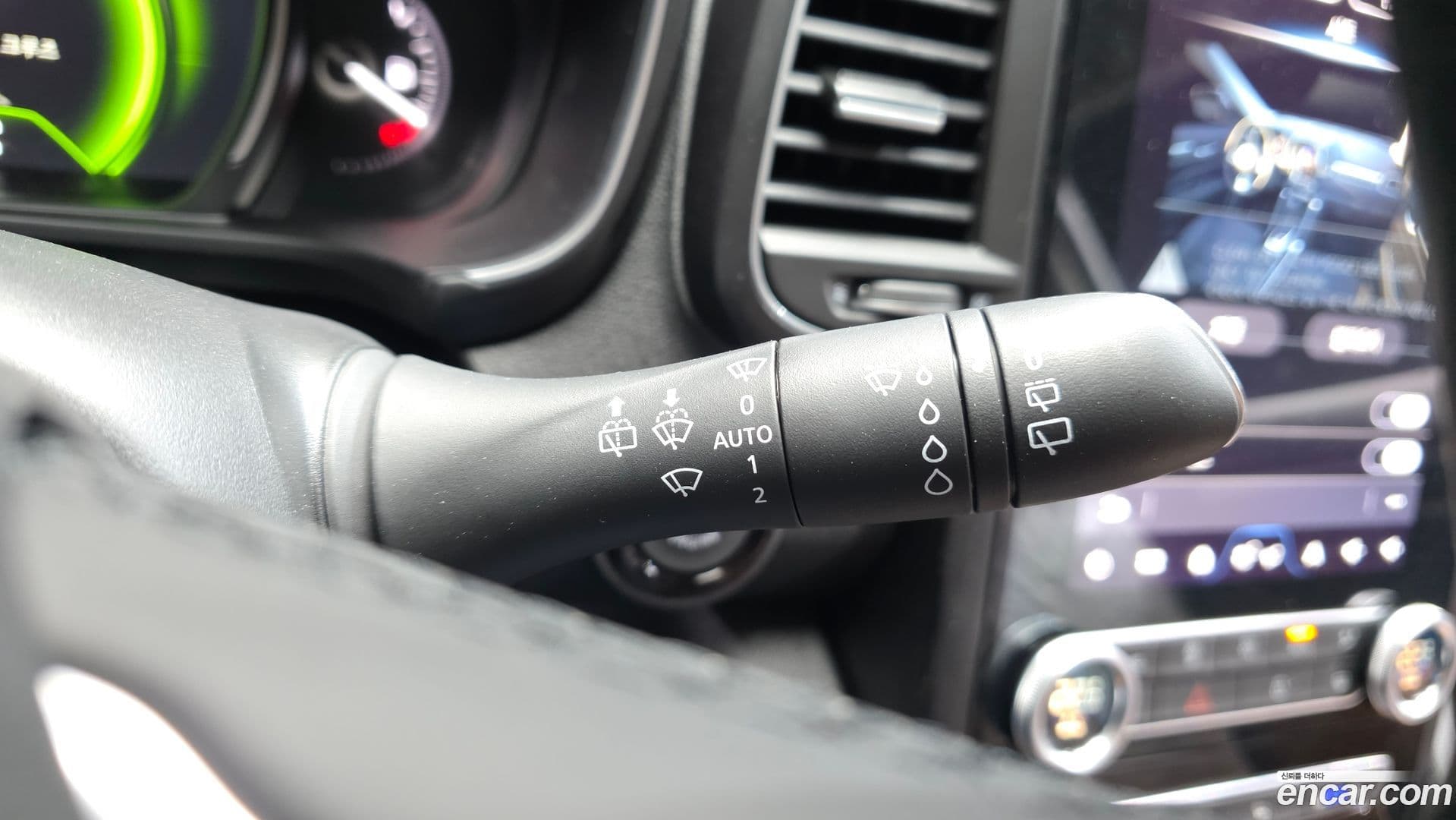 Main__Slider__Photo:QM6 Renault Korea 2026.0-27