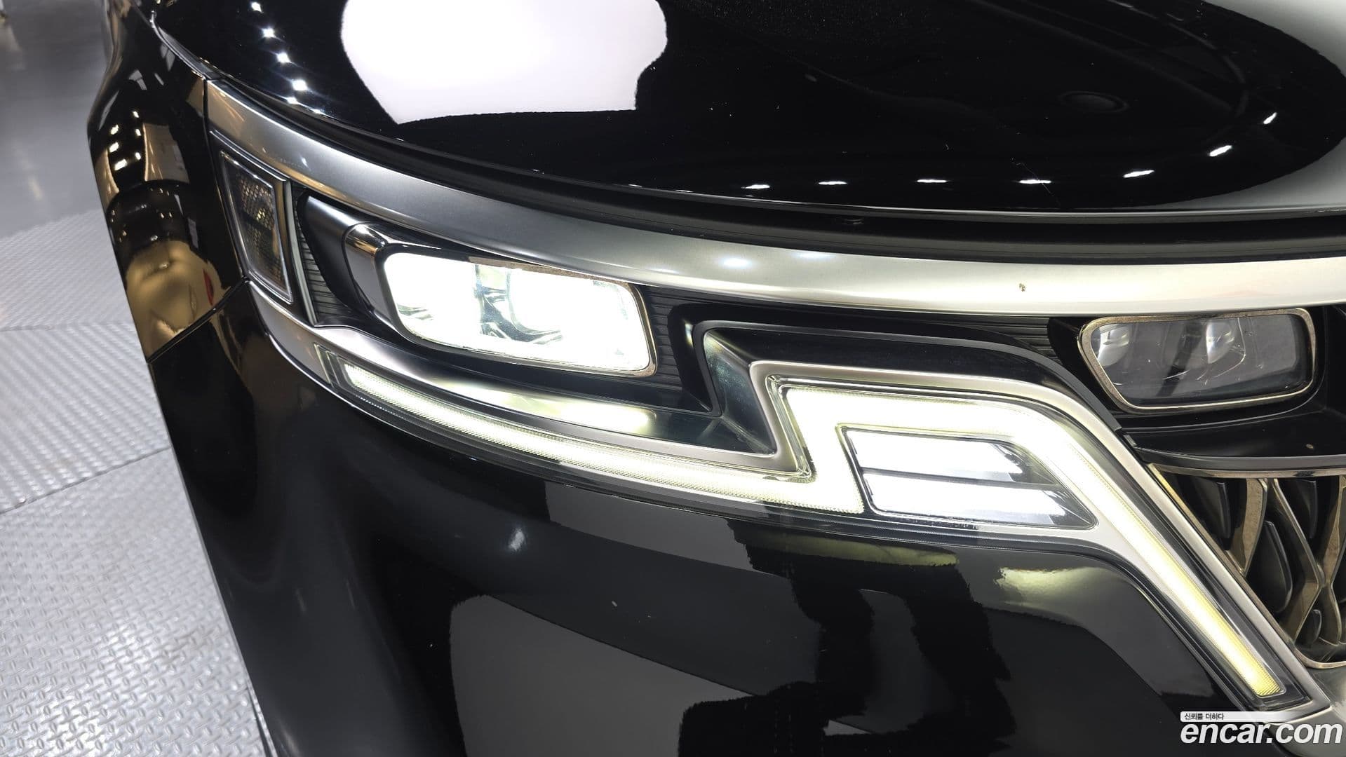 Main__Slider__Photo:Canival Kia 2022.3-21