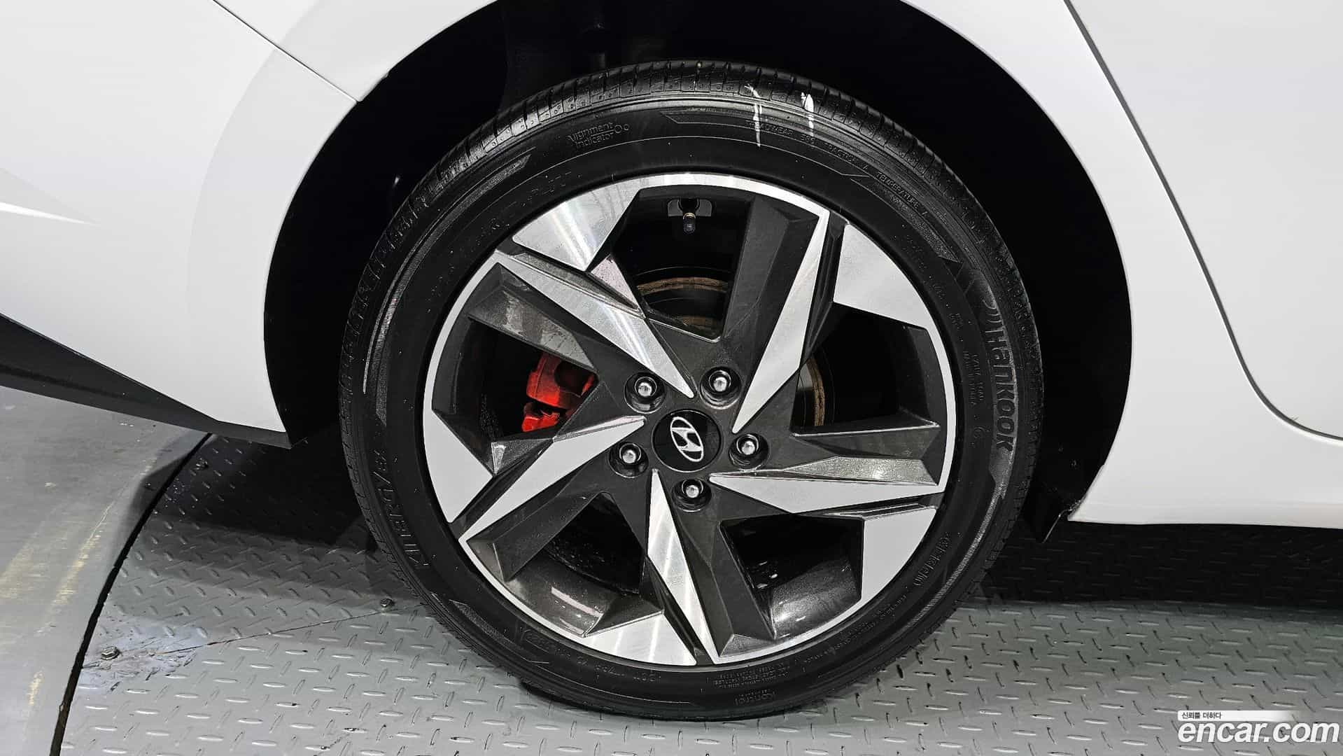 AVANTE Hyundai 2020.5-OUTER-005