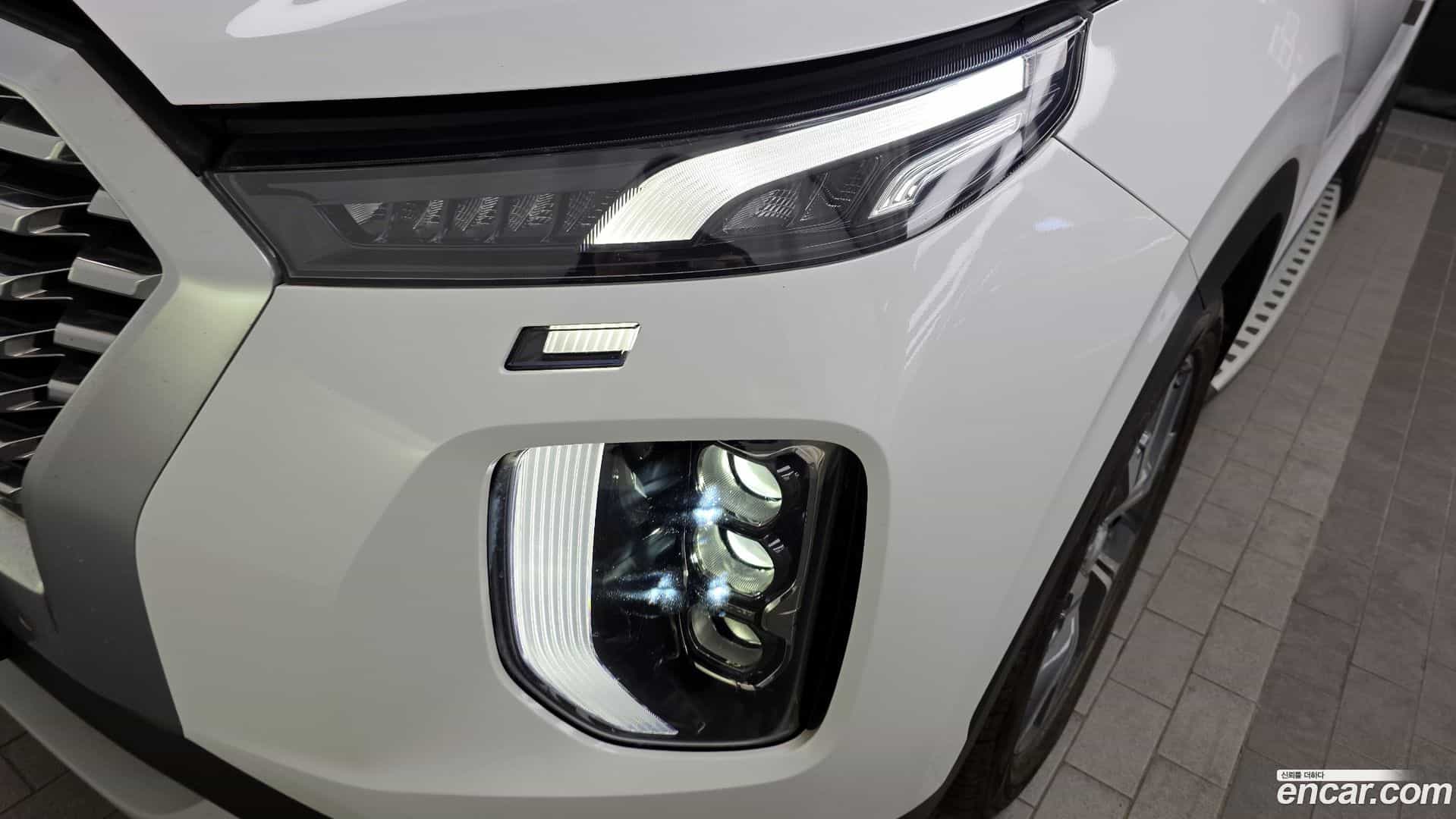 Palisade Hyundai 2020.0-OUTER-032