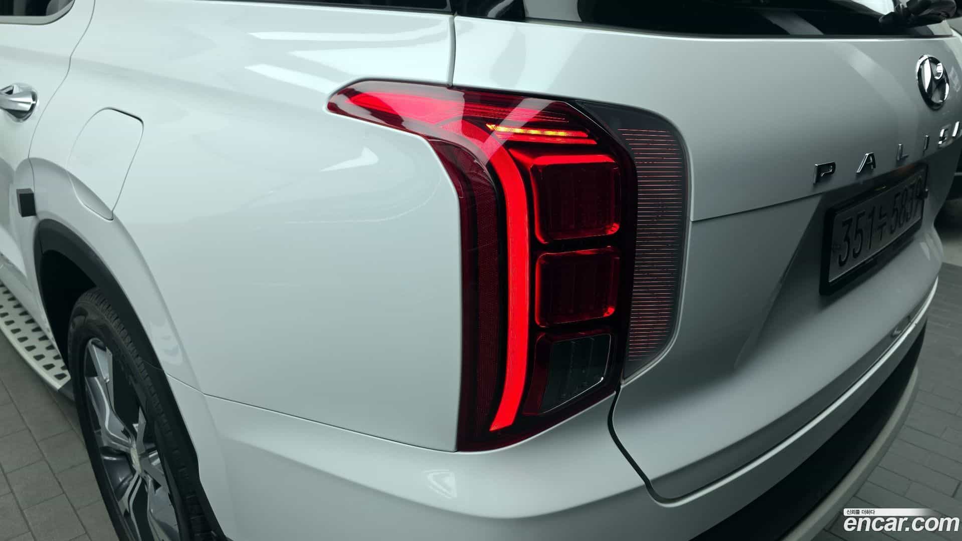 Palisade Hyundai 2020.0-OUTER-033