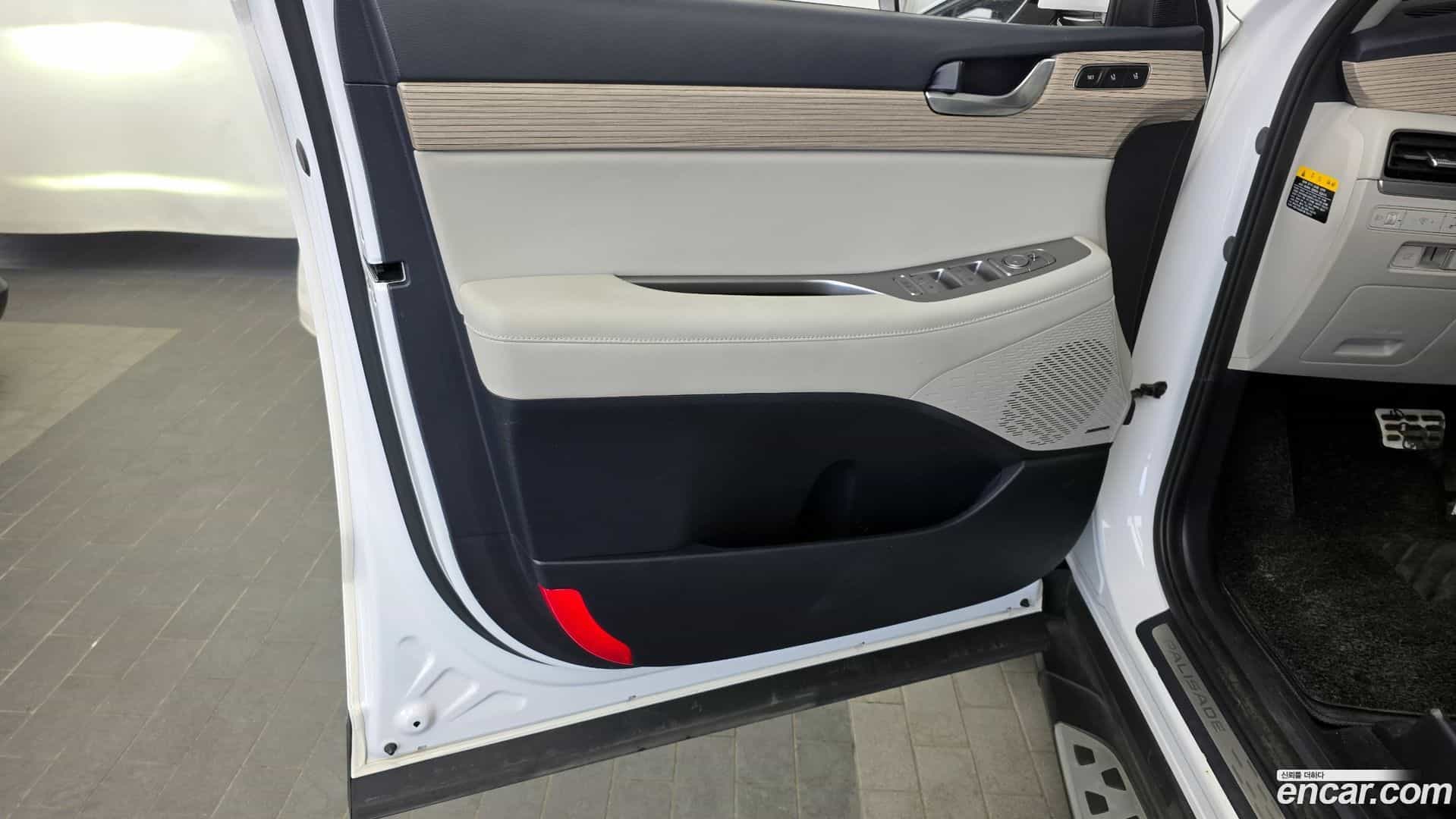Palisade Hyundai 2020.0-INNER-034