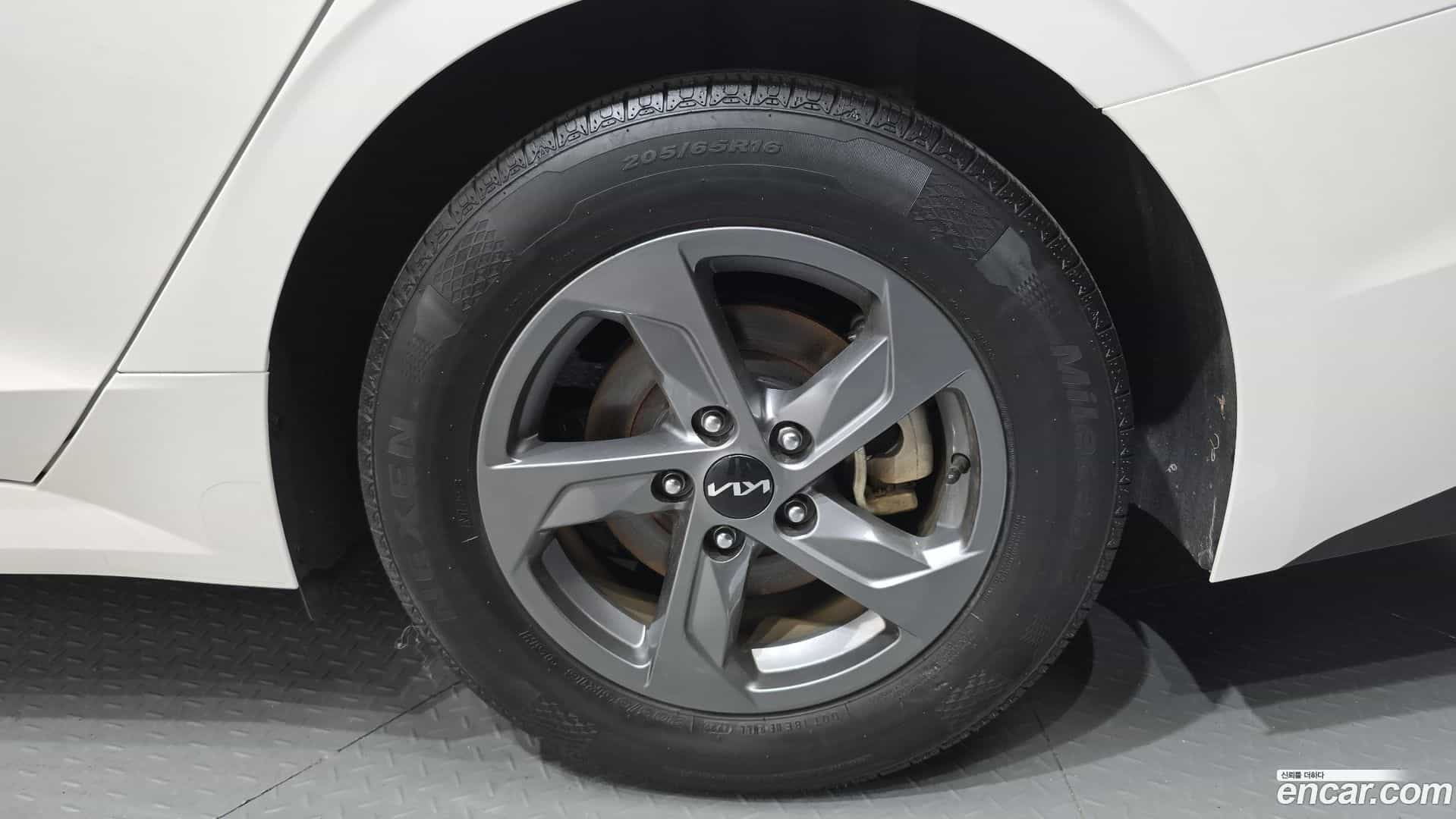 K5 Kia 2024.0-OUTER-031