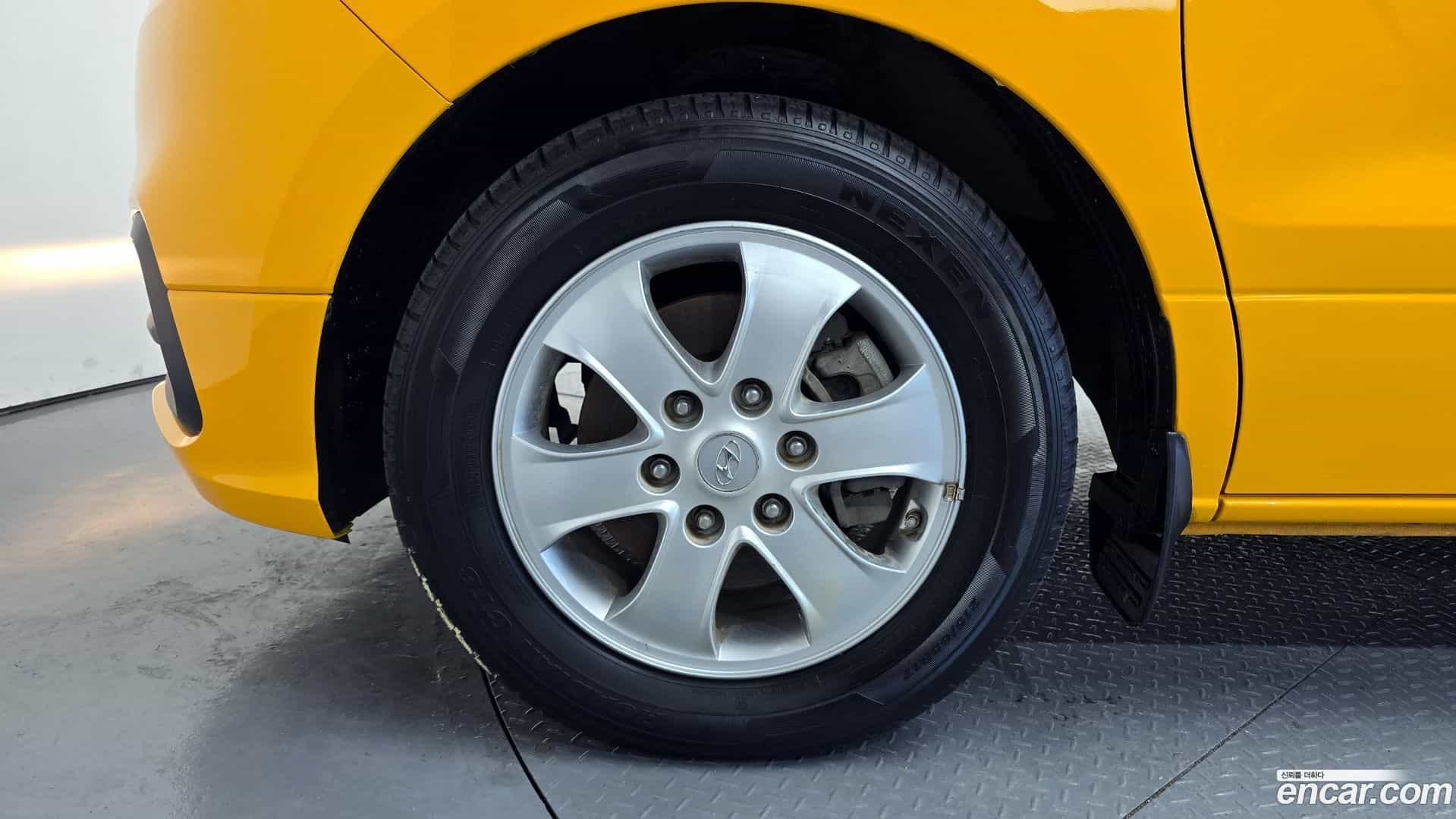 Starex Hyundai 2019.1-OUTER-005