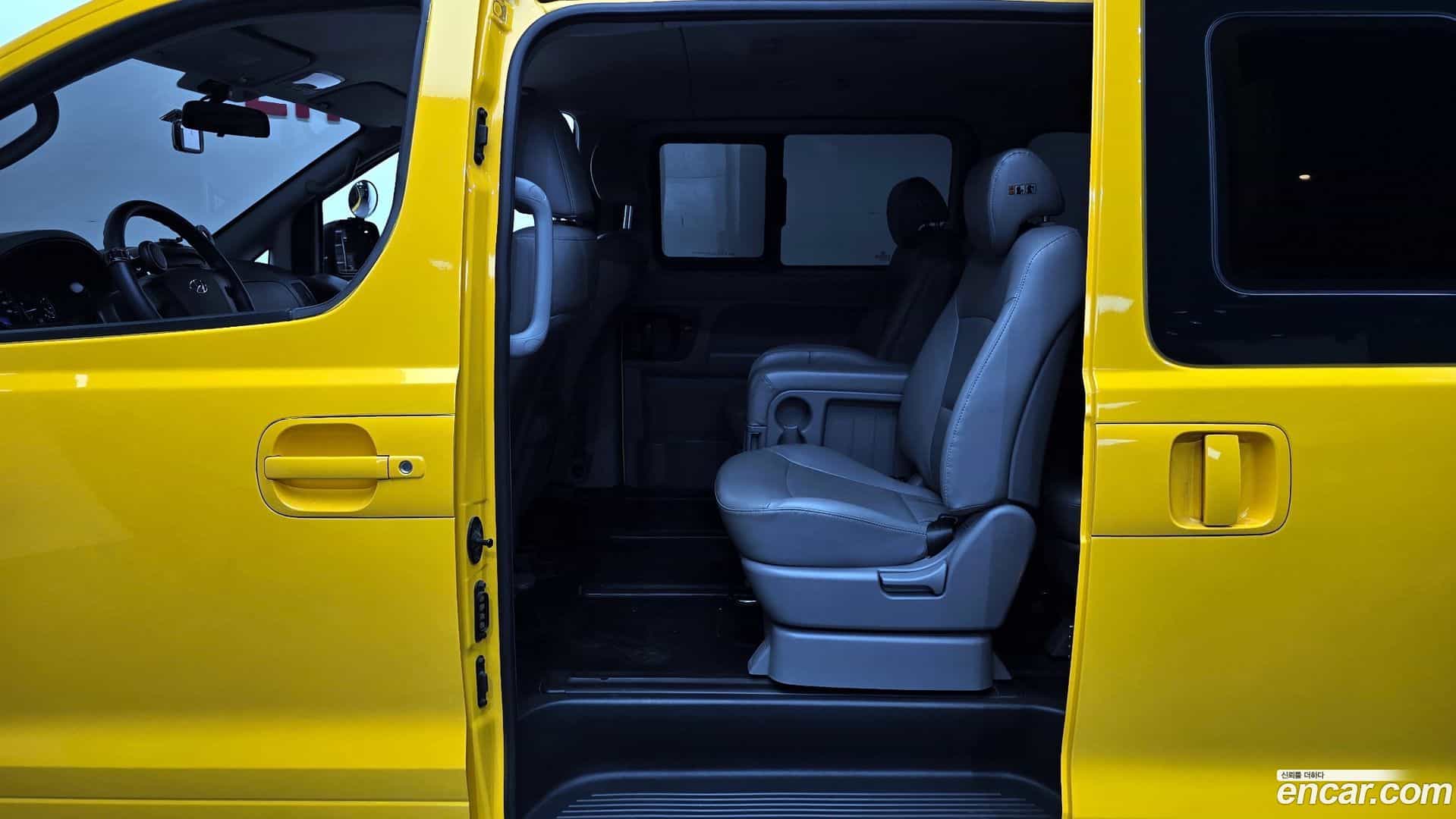 Starex Hyundai 2019.1-OPTION-015