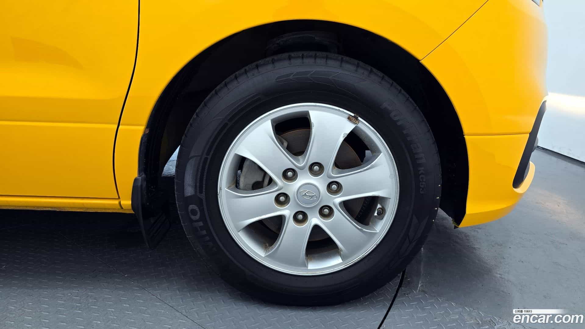Starex Hyundai 2019.1-OUTER-031