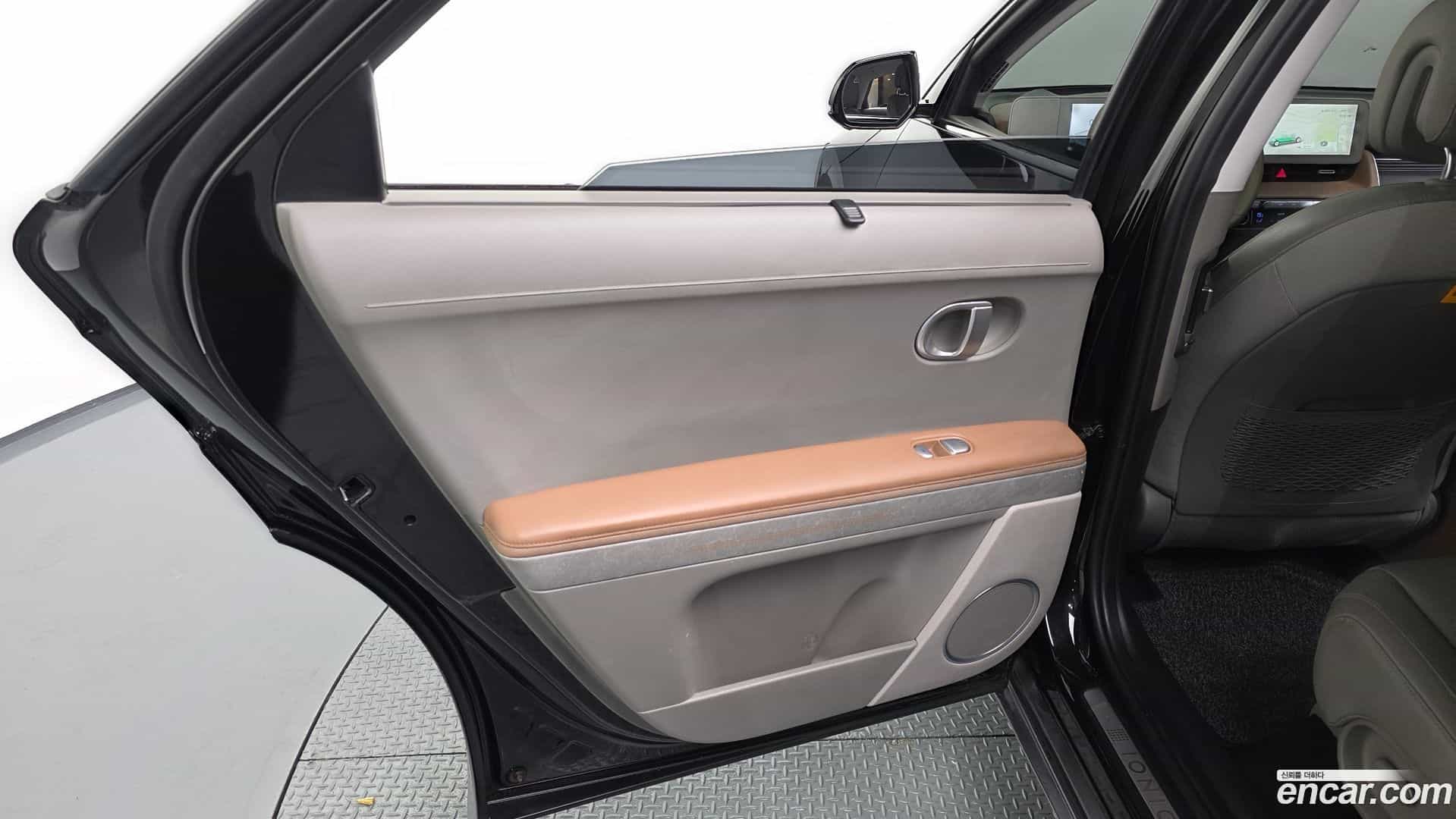 Ioniq5 Hyundai 2022.3-INNER-035