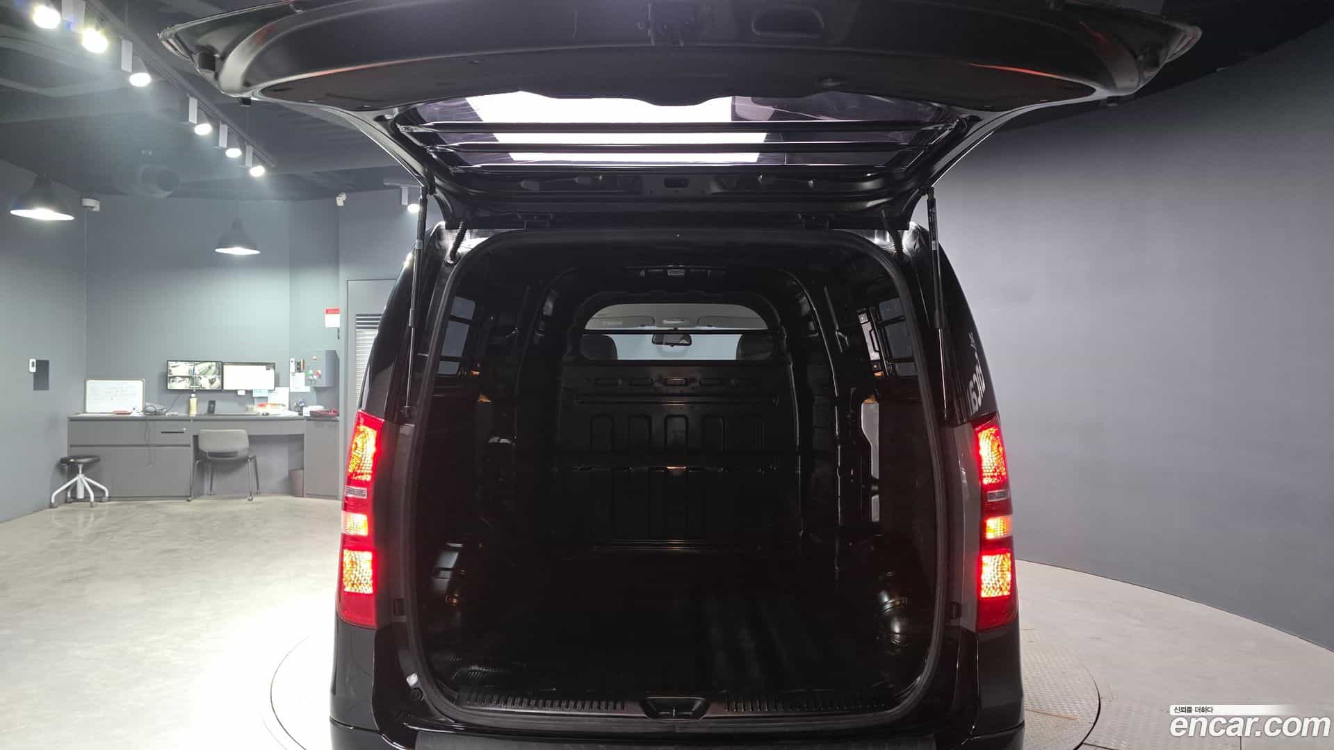 Starex Hyundai 2020.5-OPTION-024
