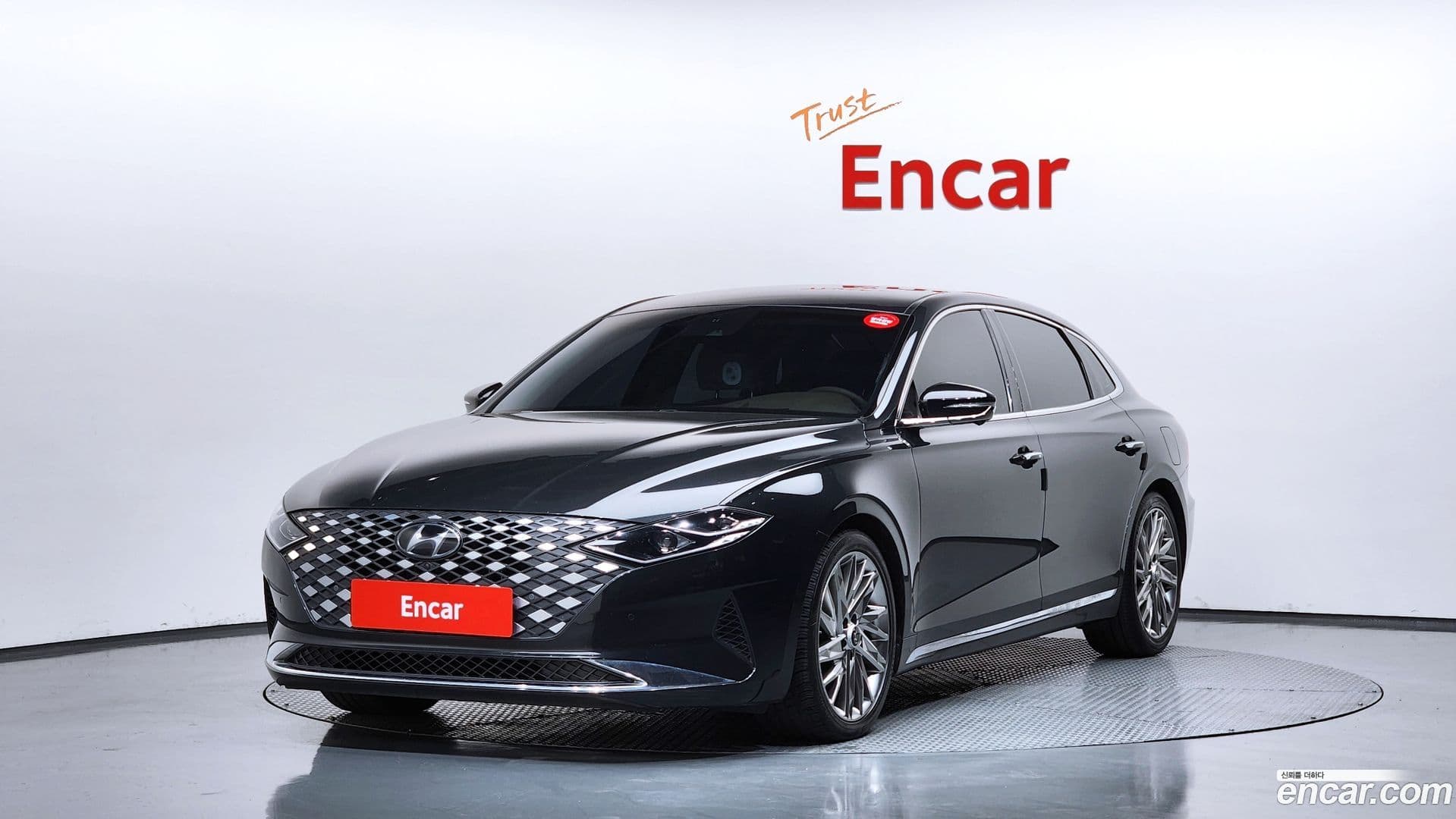 Main__Slider__Photo:Grandeur Hyundai 2020.2-0