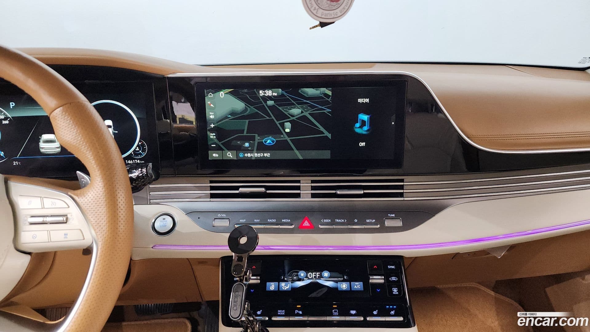 Main__Slider__Photo:Grandeur Hyundai 2020.2-11