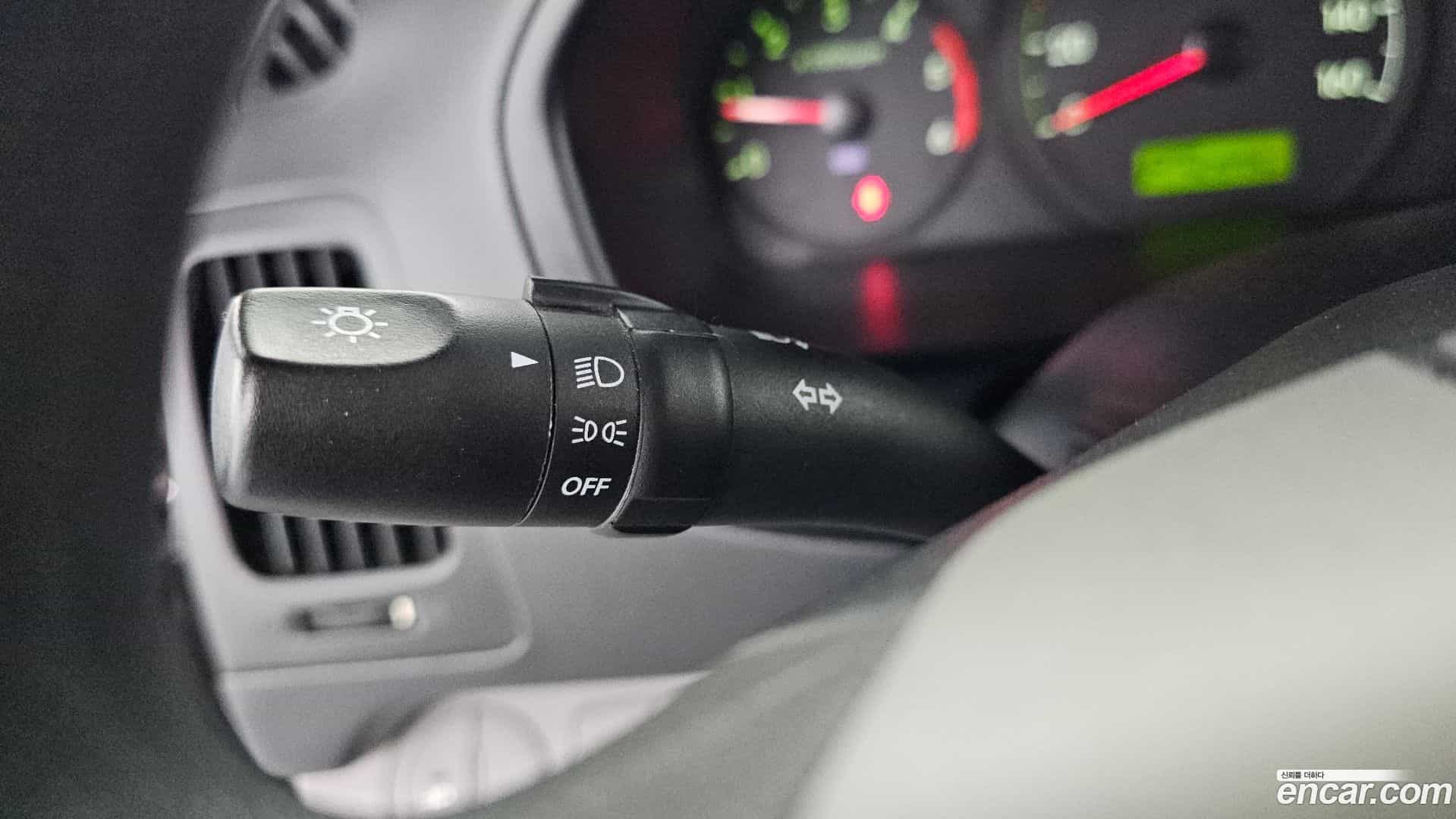 Starex Hyundai 2015.3-OPTION-045