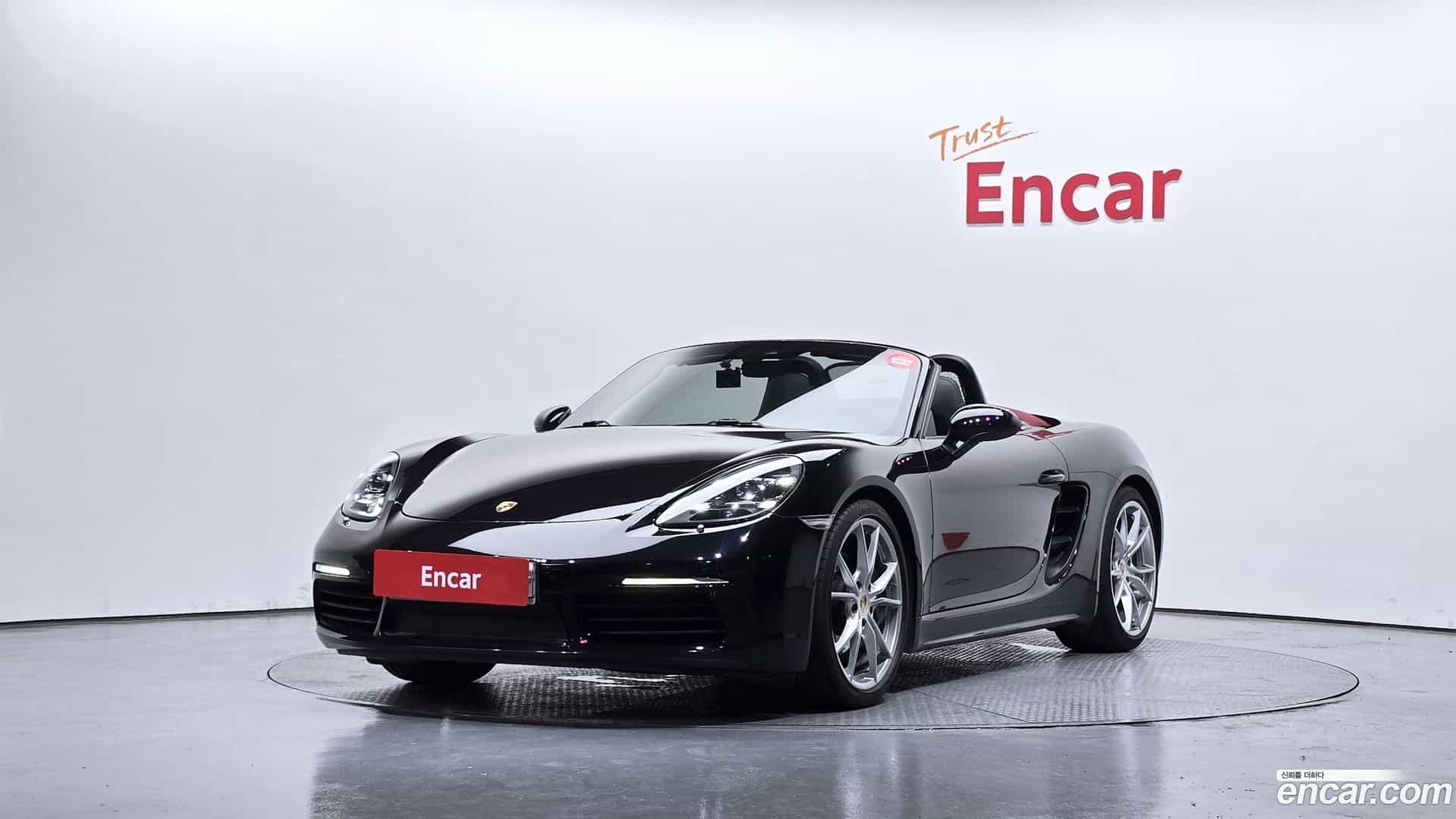 718 Porsche 2019.11-OUTER-001
