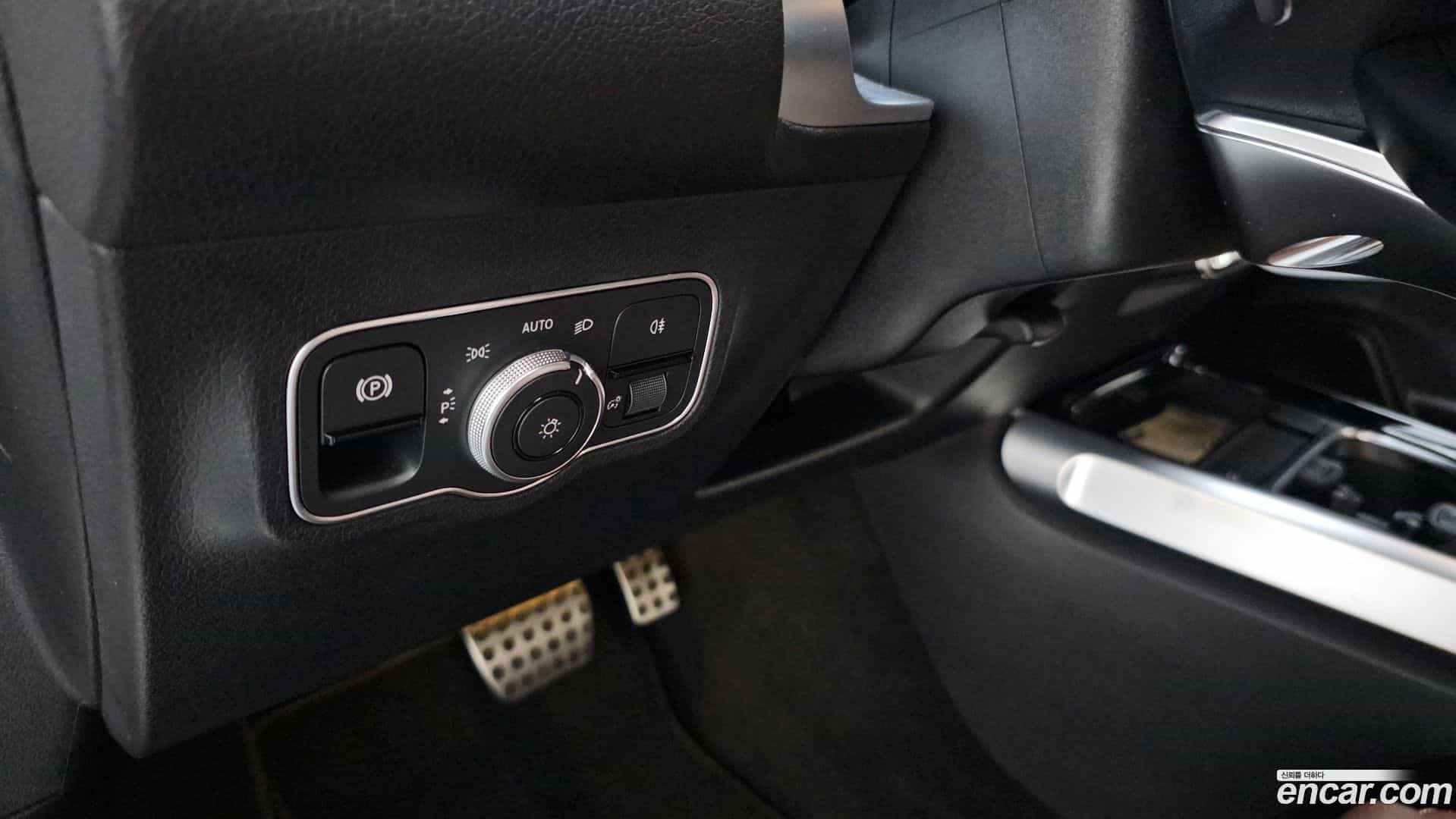 GLB-Class Mercedes-Benz 2022.11-OPTION-021