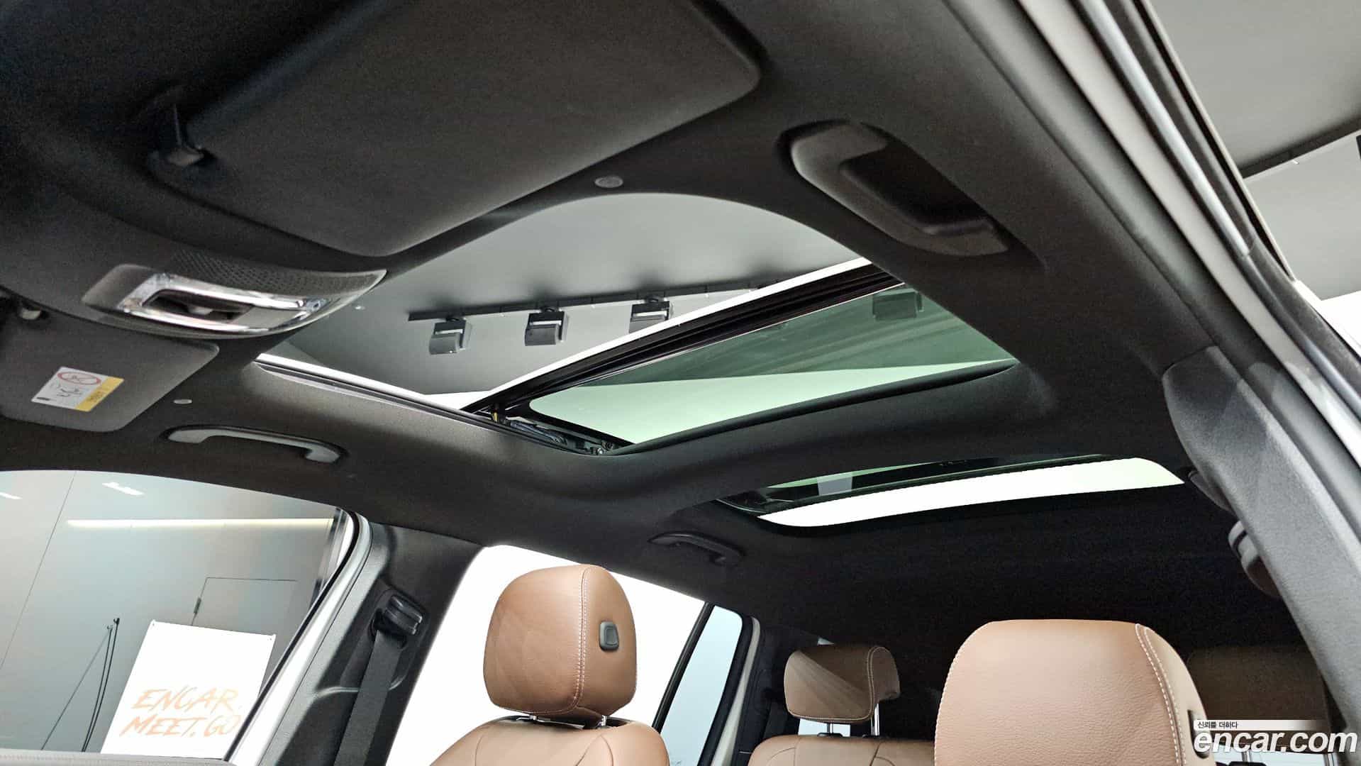 GLB-Class Mercedes-Benz 2022.11-OPTION-023