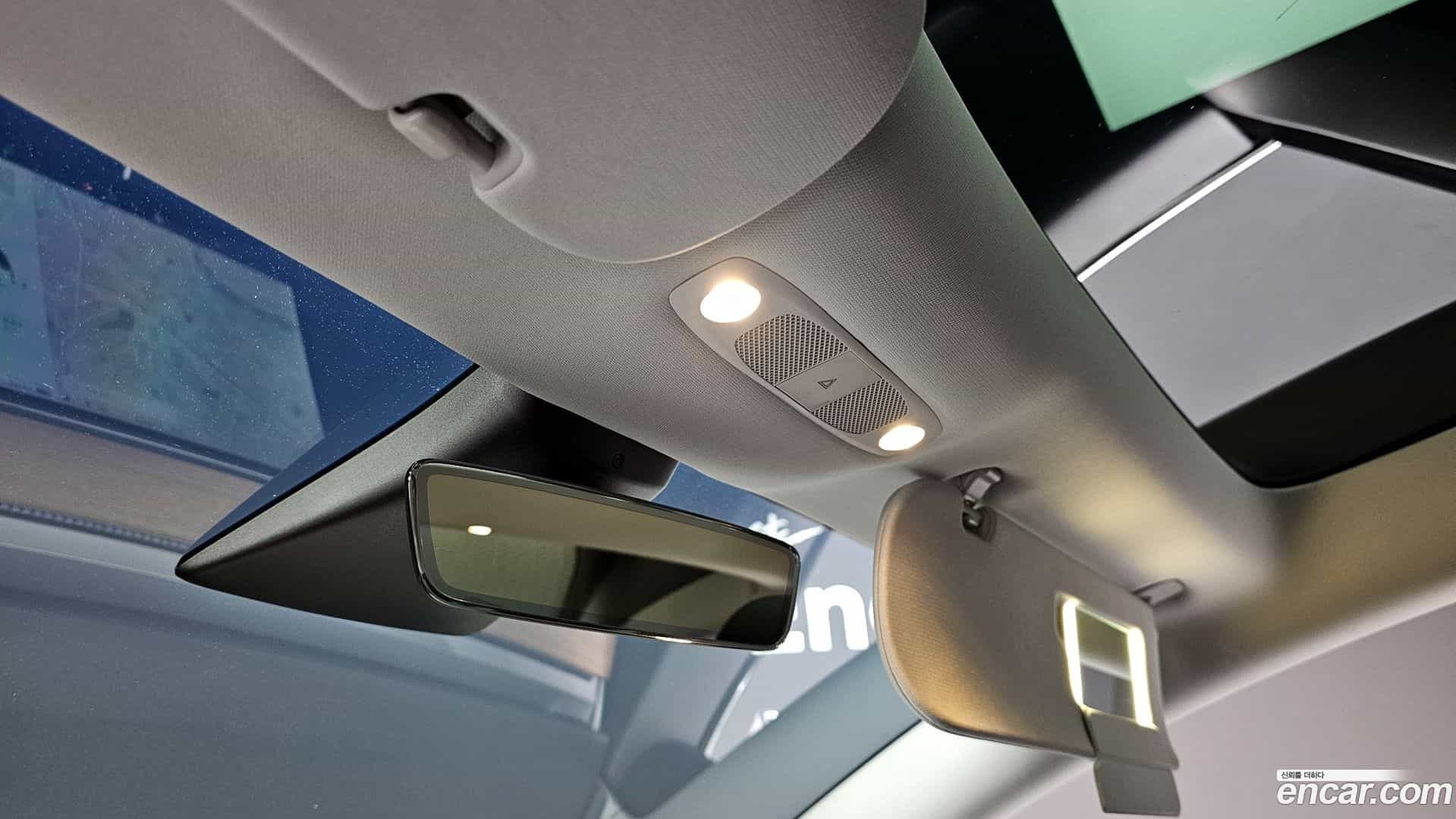 Model 3 Tesla 2020.5-OPTION-024