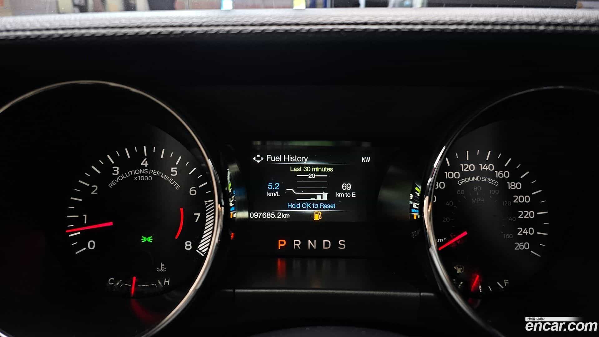 Mustang Ford 2017.11-INNER-008