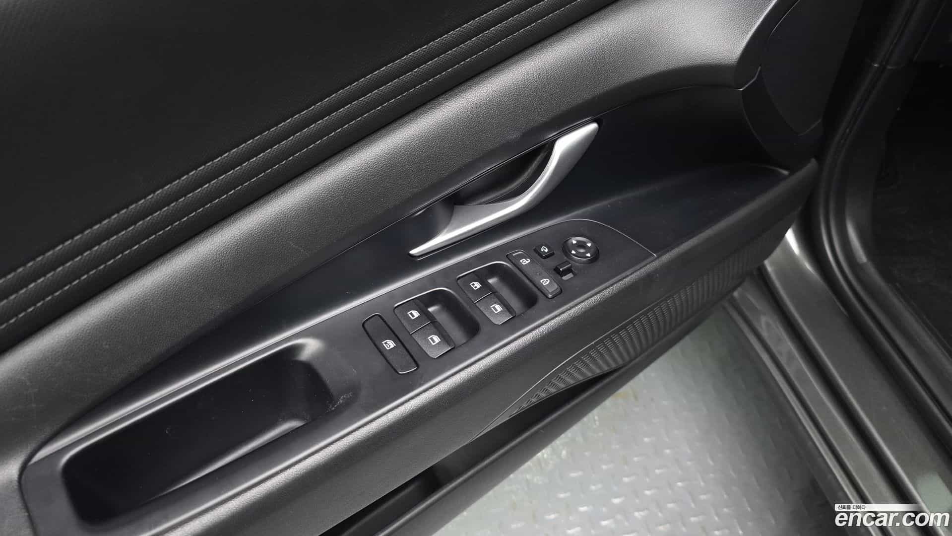 AVANTE Hyundai 2021.3-OPTION-017