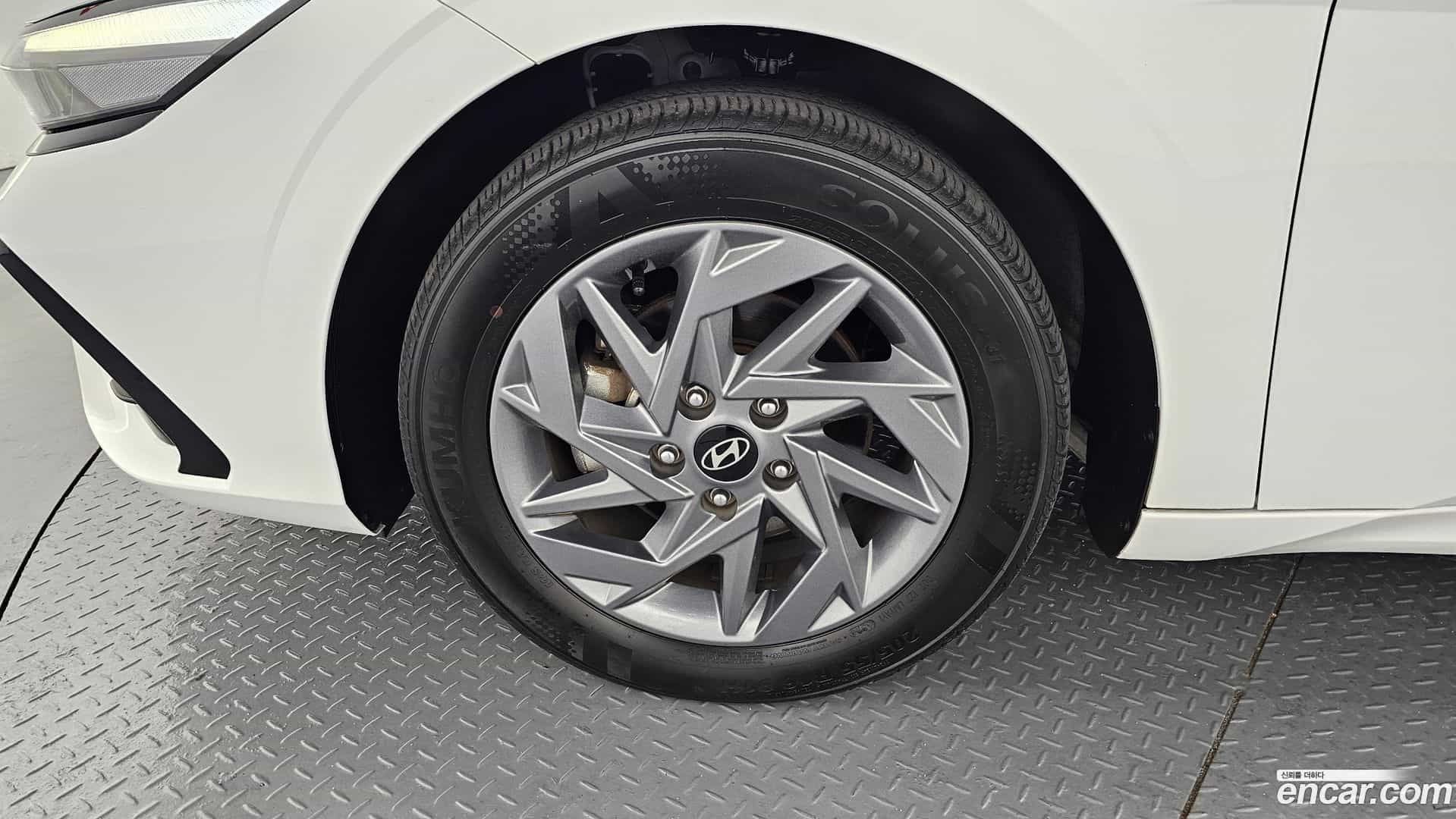 AVANTE Hyundai 2024.9-OUTER-005