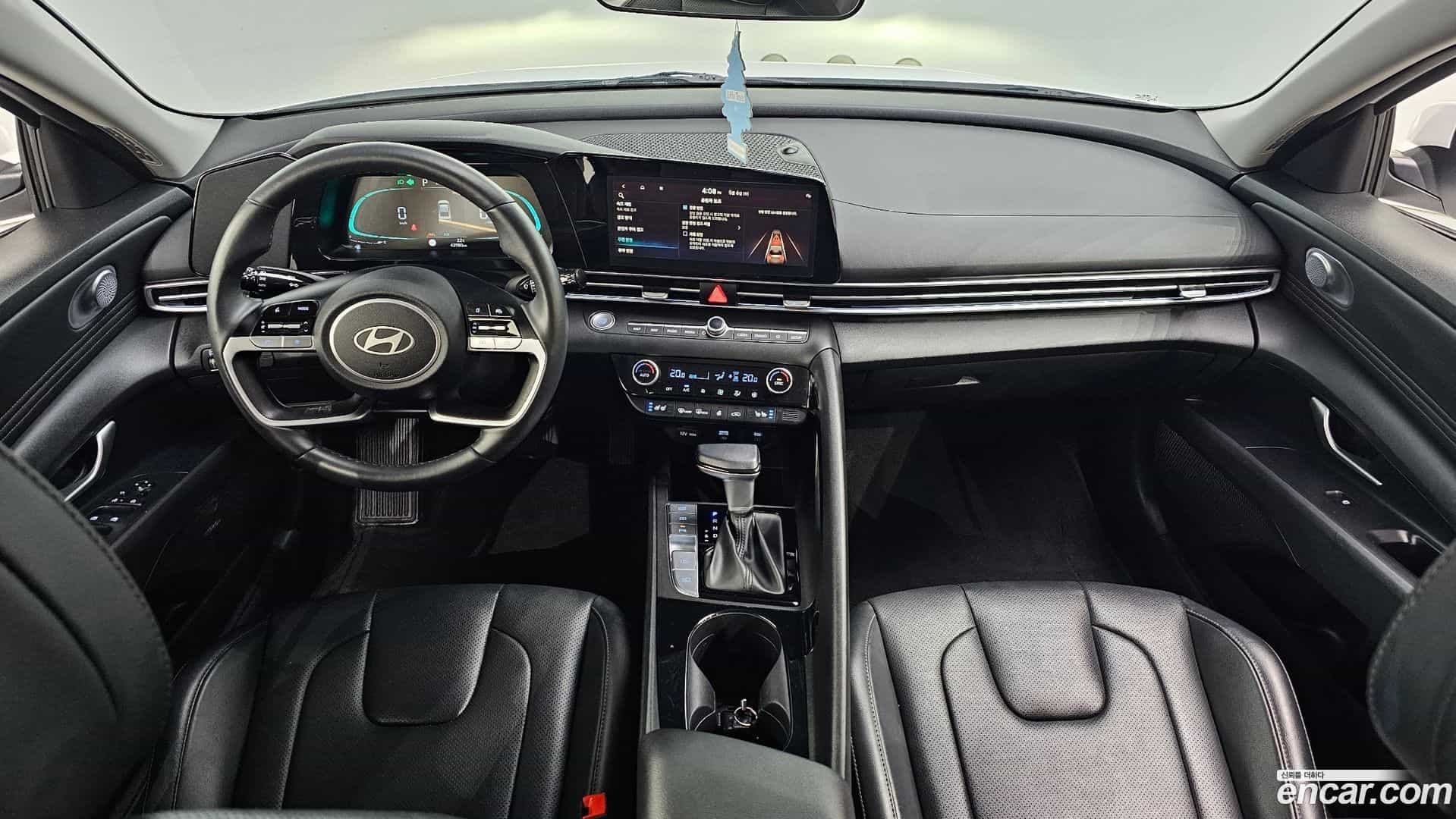 AVANTE Hyundai 2024.9-INNER-007