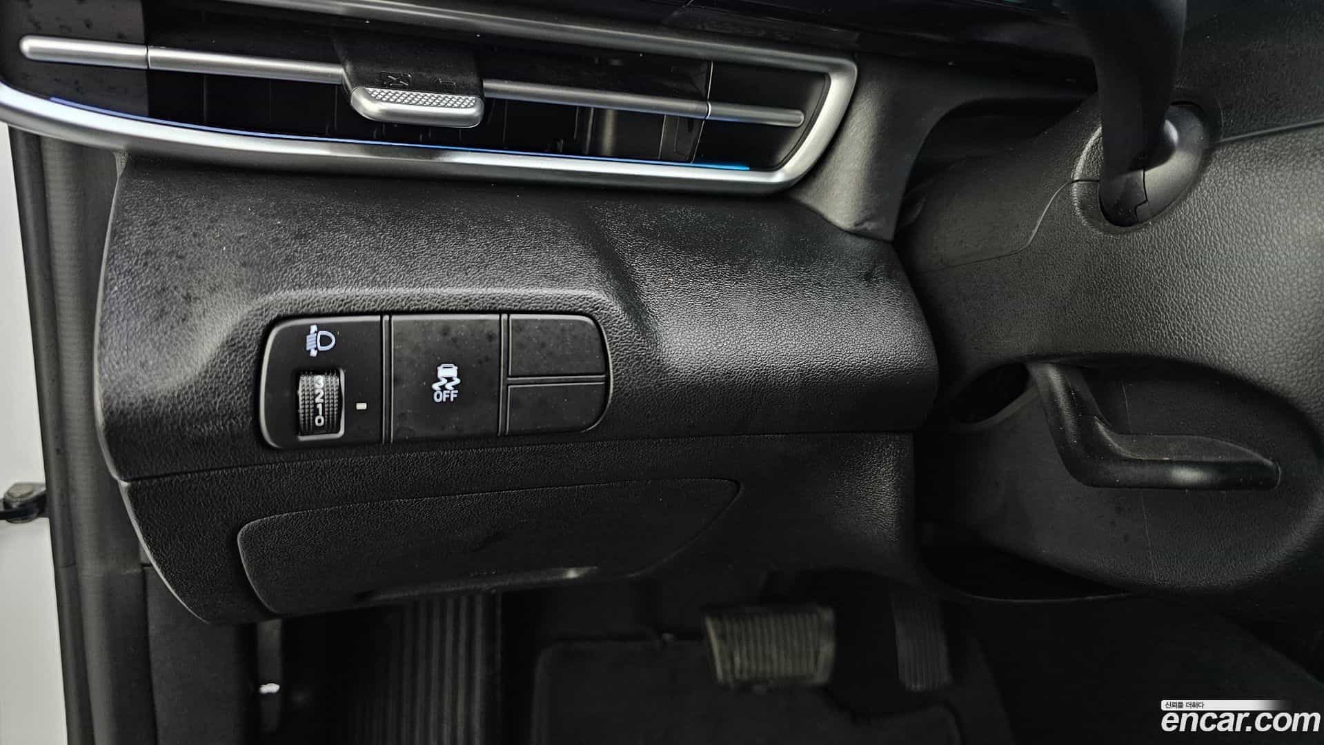 AVANTE Hyundai 2024.9-OPTION-020