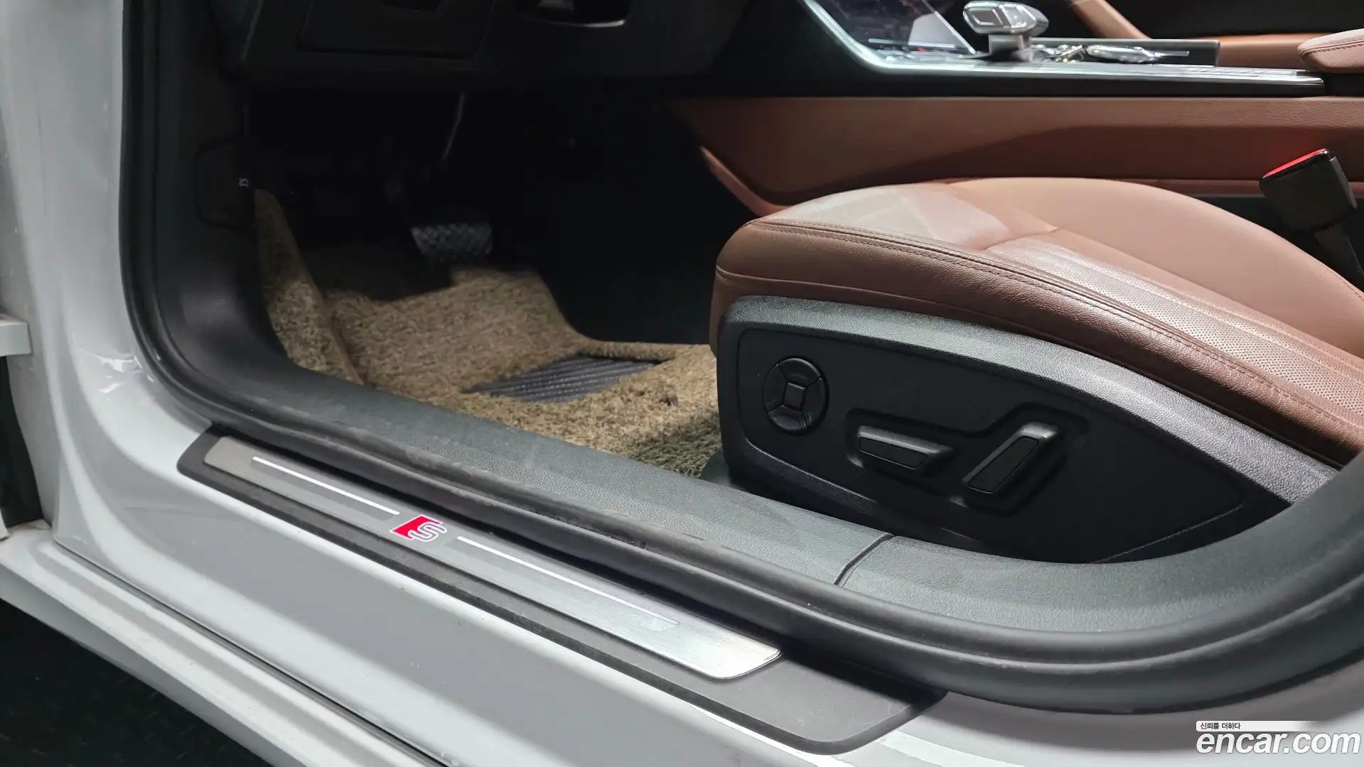 A6 Audi 2022.3-OPTION-046