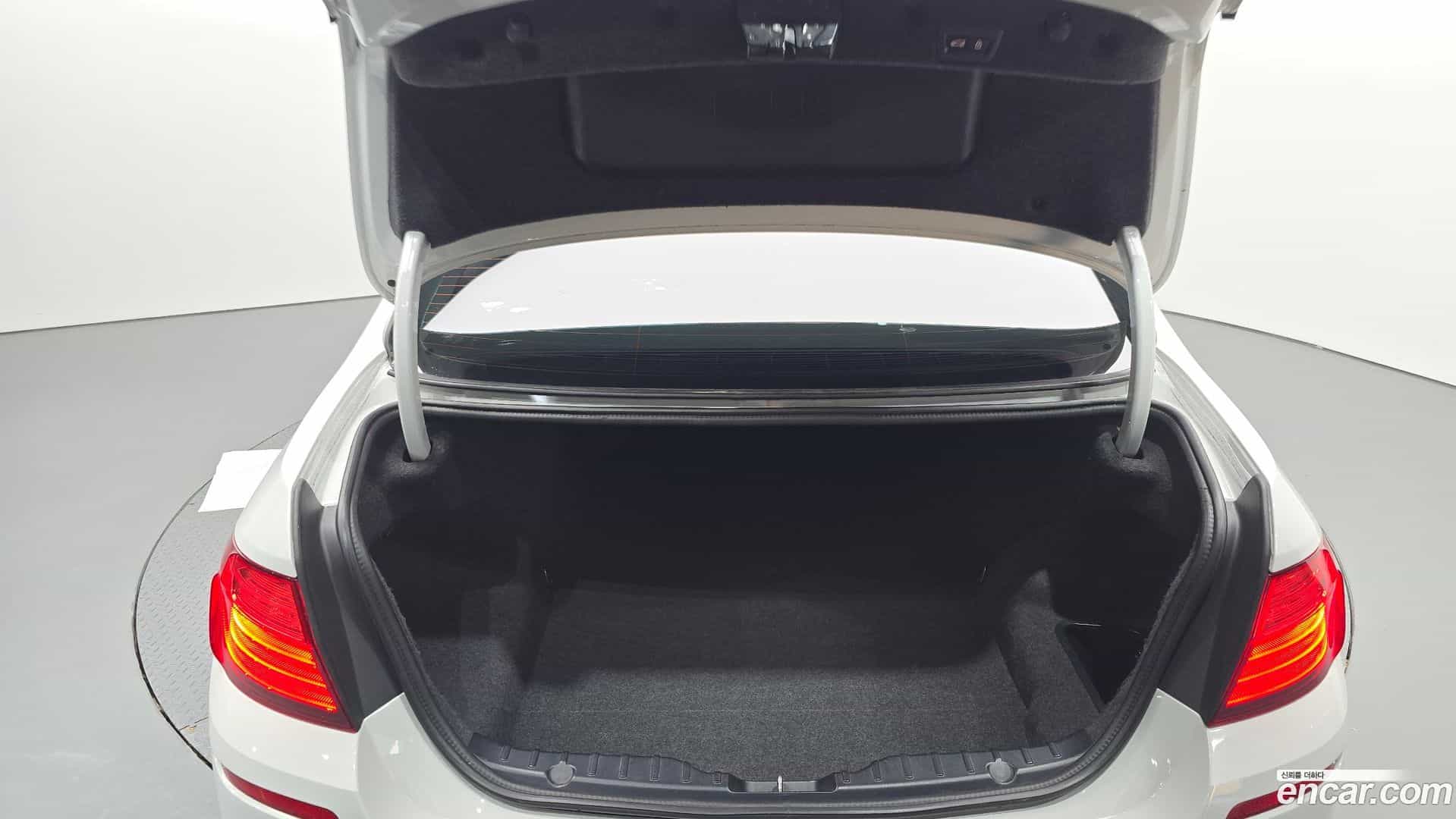 5-Series BMW 2016.5-OPTION-024