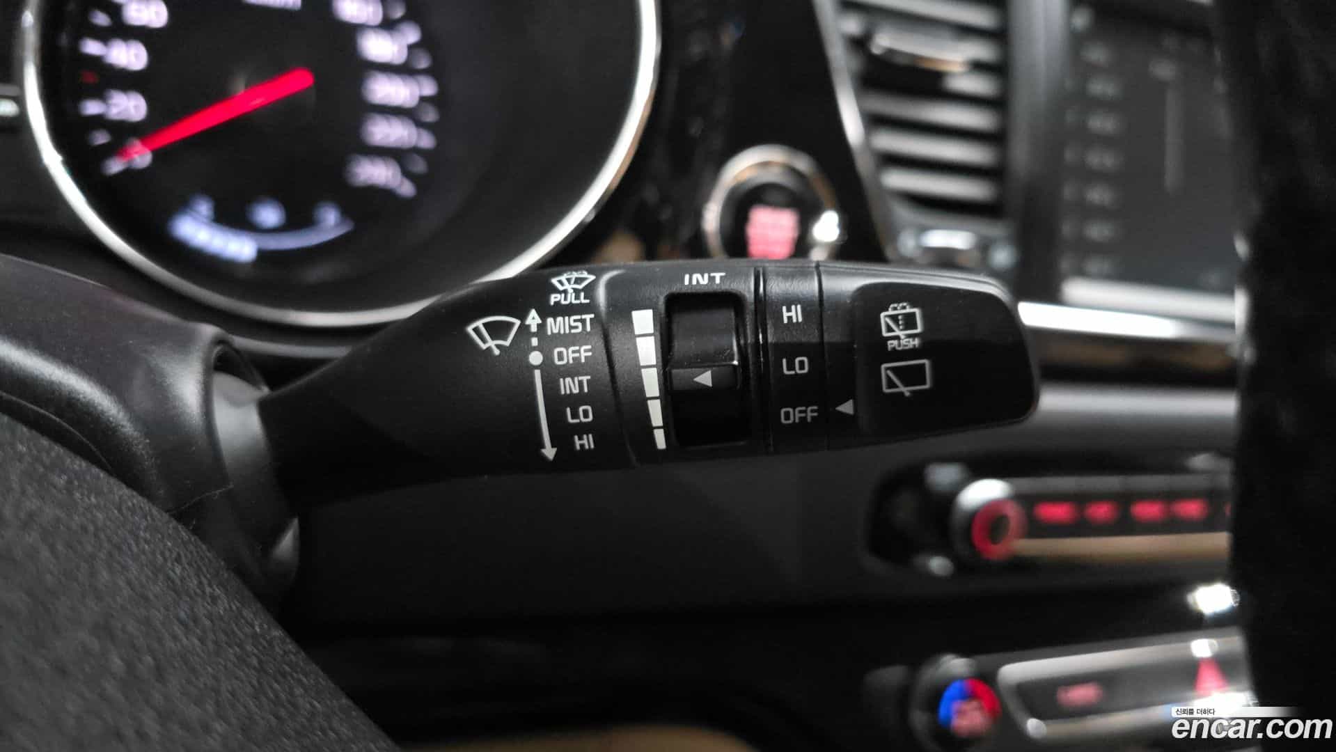 Canival Kia 2018.4-OPTION-041