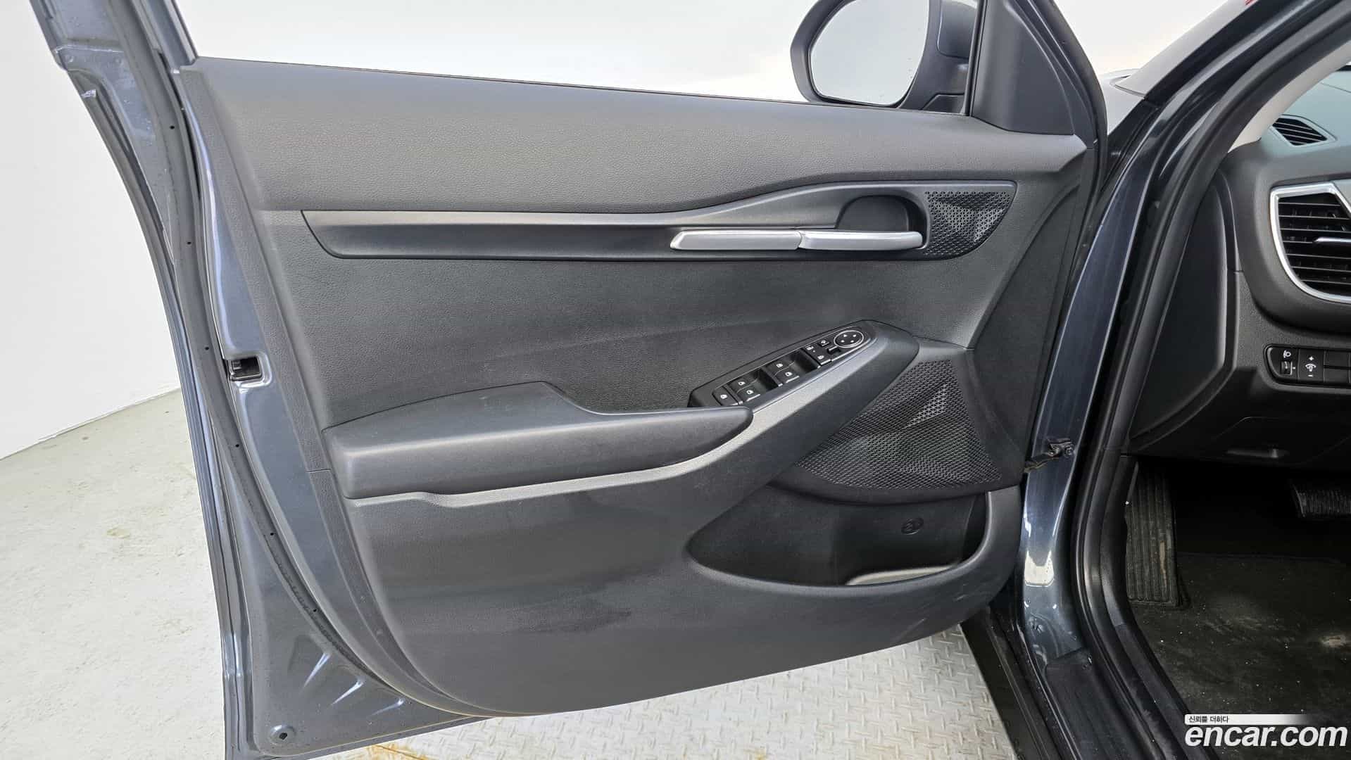 Seltos Kia 2023.3-INNER-034