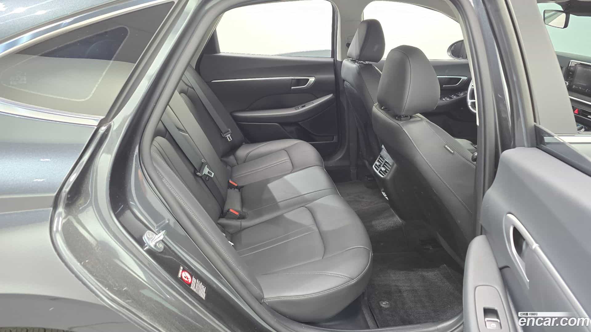Sonata Hyundai 2022.2-OPTION-015