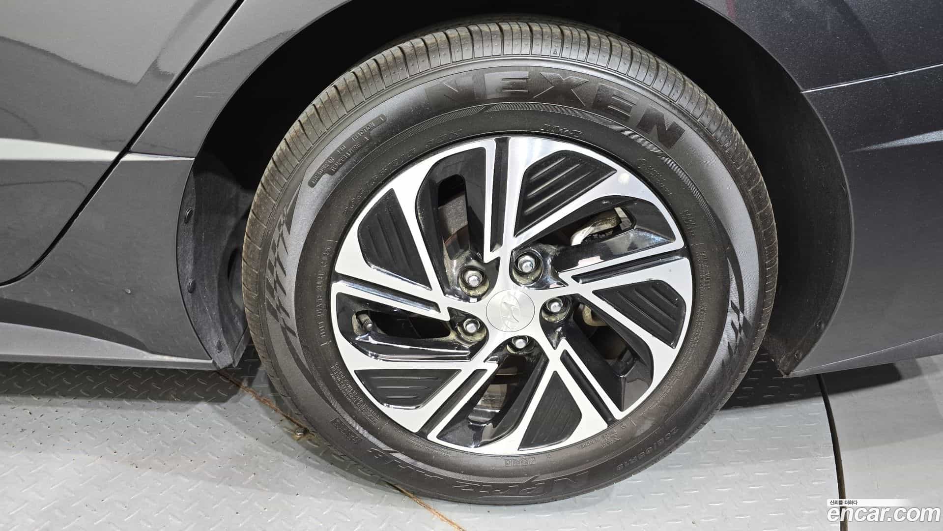 Sonata Hyundai 2022.2-OUTER-031