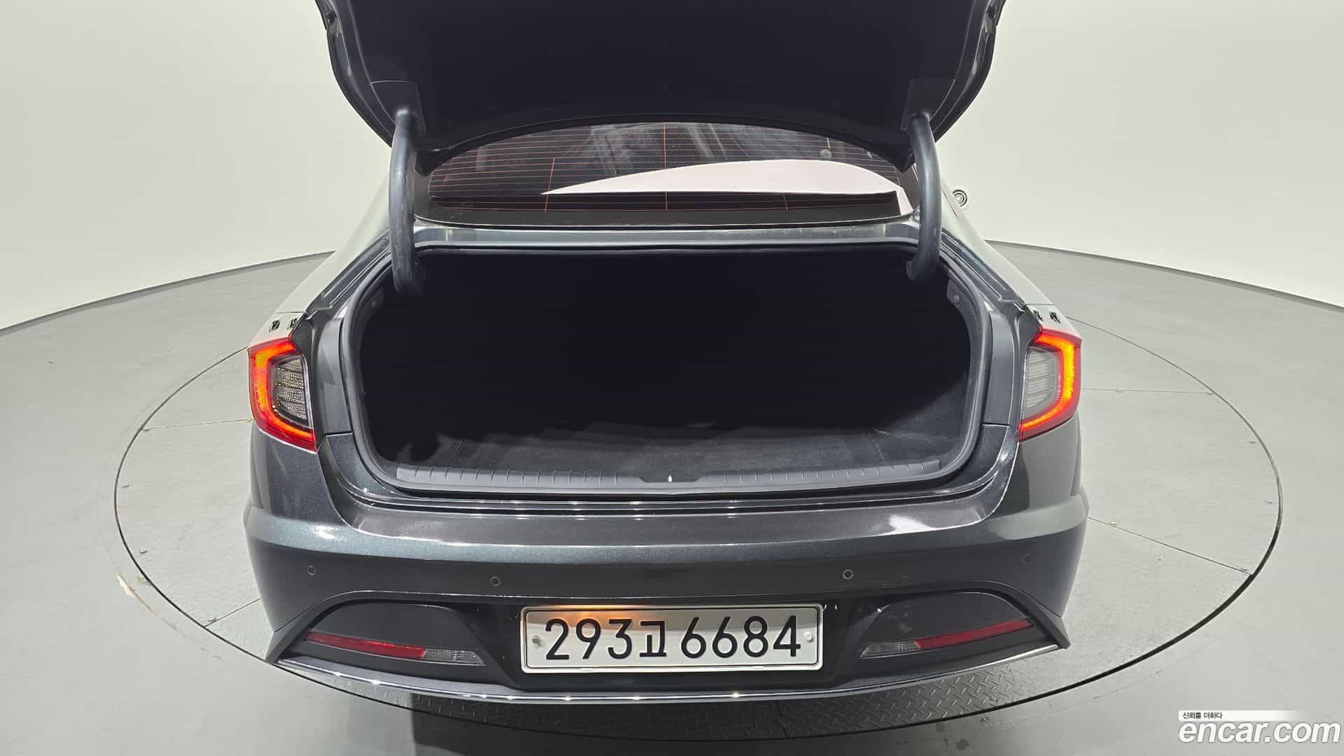 Sonata Hyundai 2022.2-OPTION-043