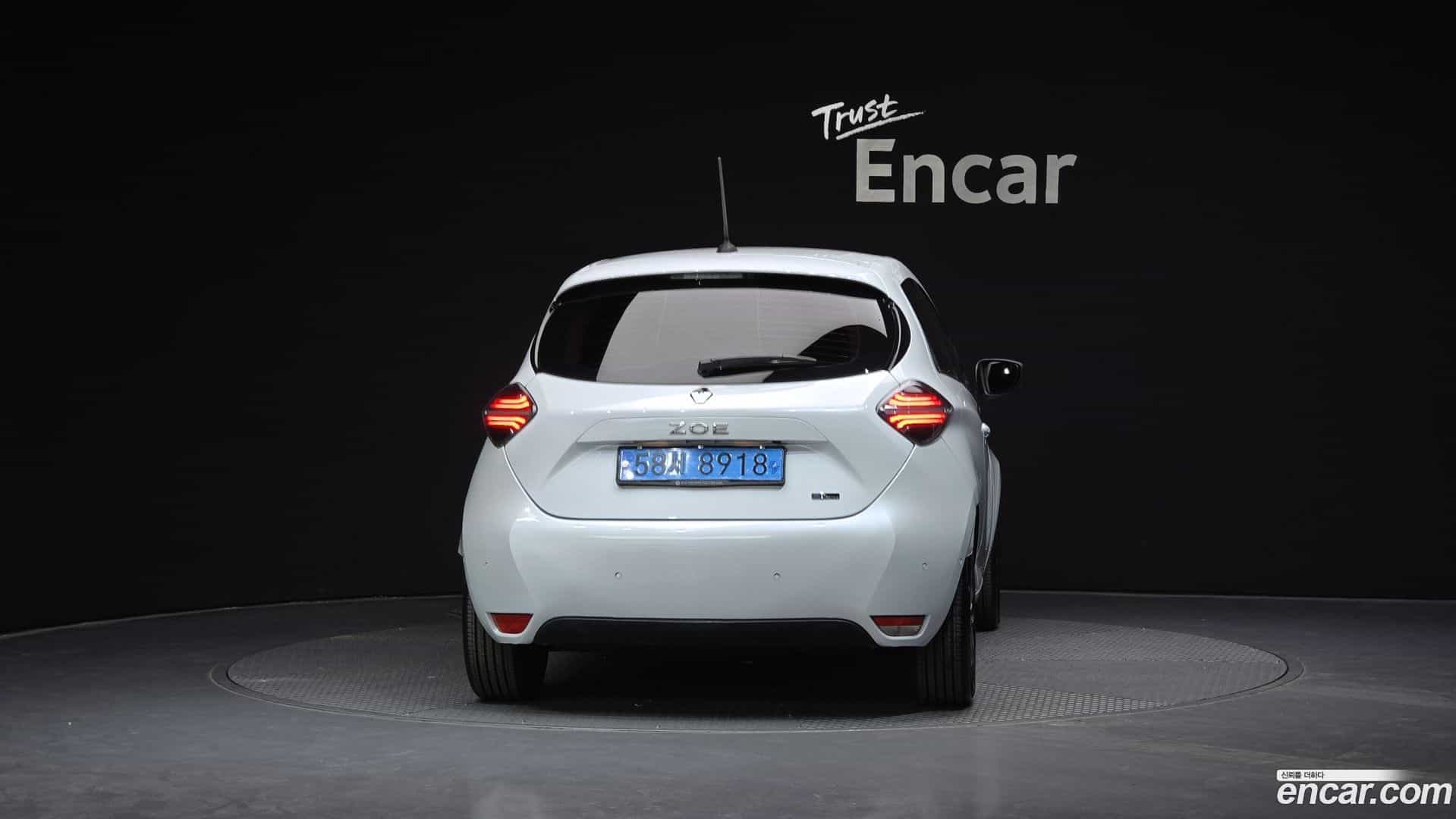 Zoe Renault Korea 2021.3-OUTER-004