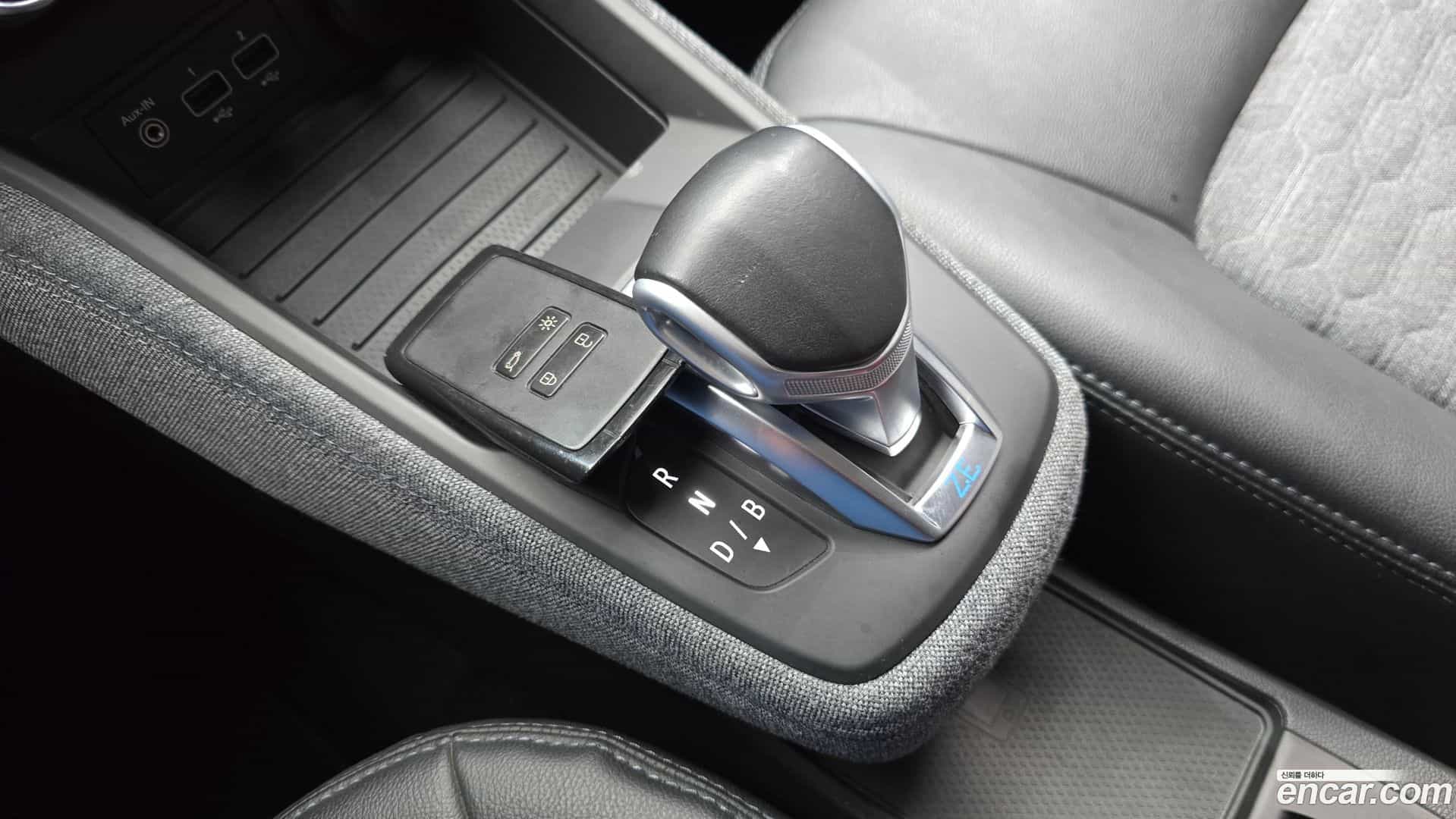 Zoe Renault Korea 2021.3-INNER-009