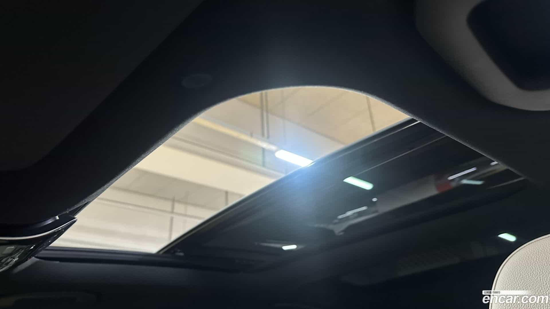 C-Class Mercedes-Benz 2024.1-OPTION-020