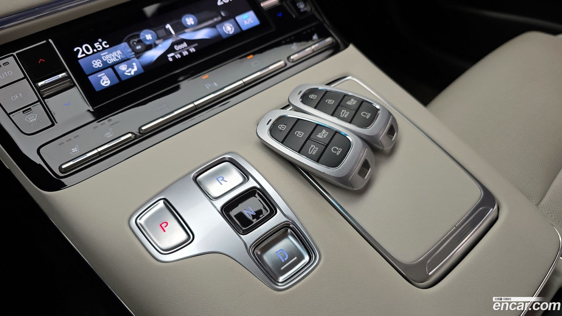 Main__Slider__Photo:Grandeur Hyundai 2021.9-8