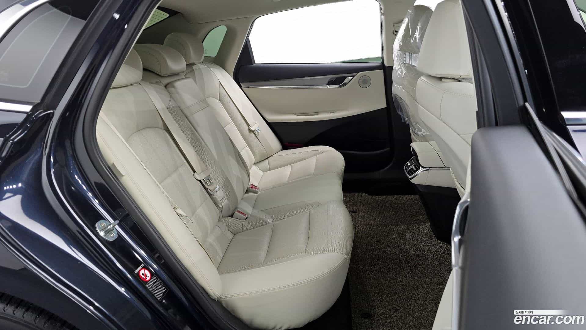 Grandeur Hyundai 2021.9-OPTION-015