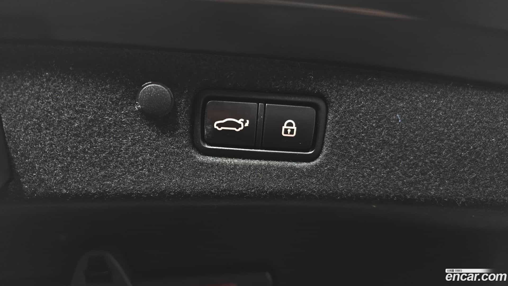 Grandeur Hyundai 2021.9-OPTION-024