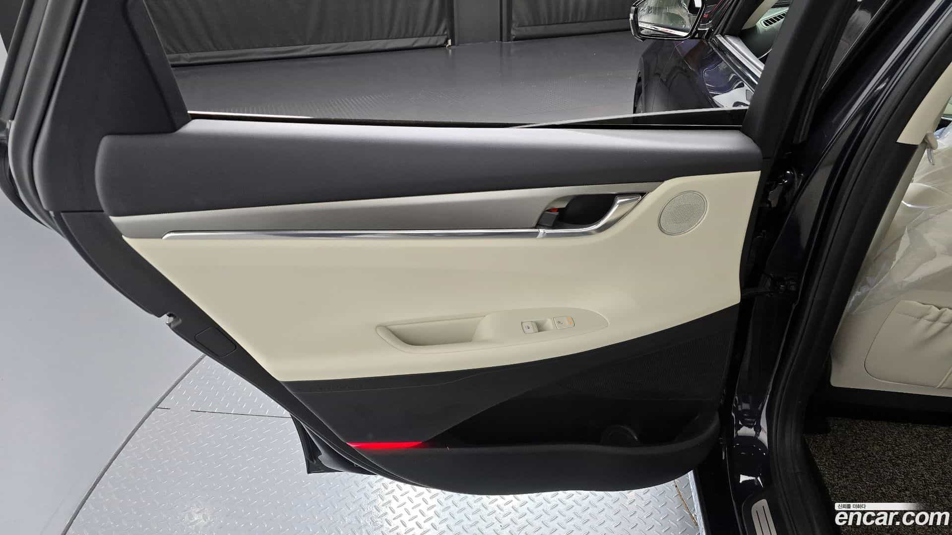 Grandeur Hyundai 2021.9-INNER-035