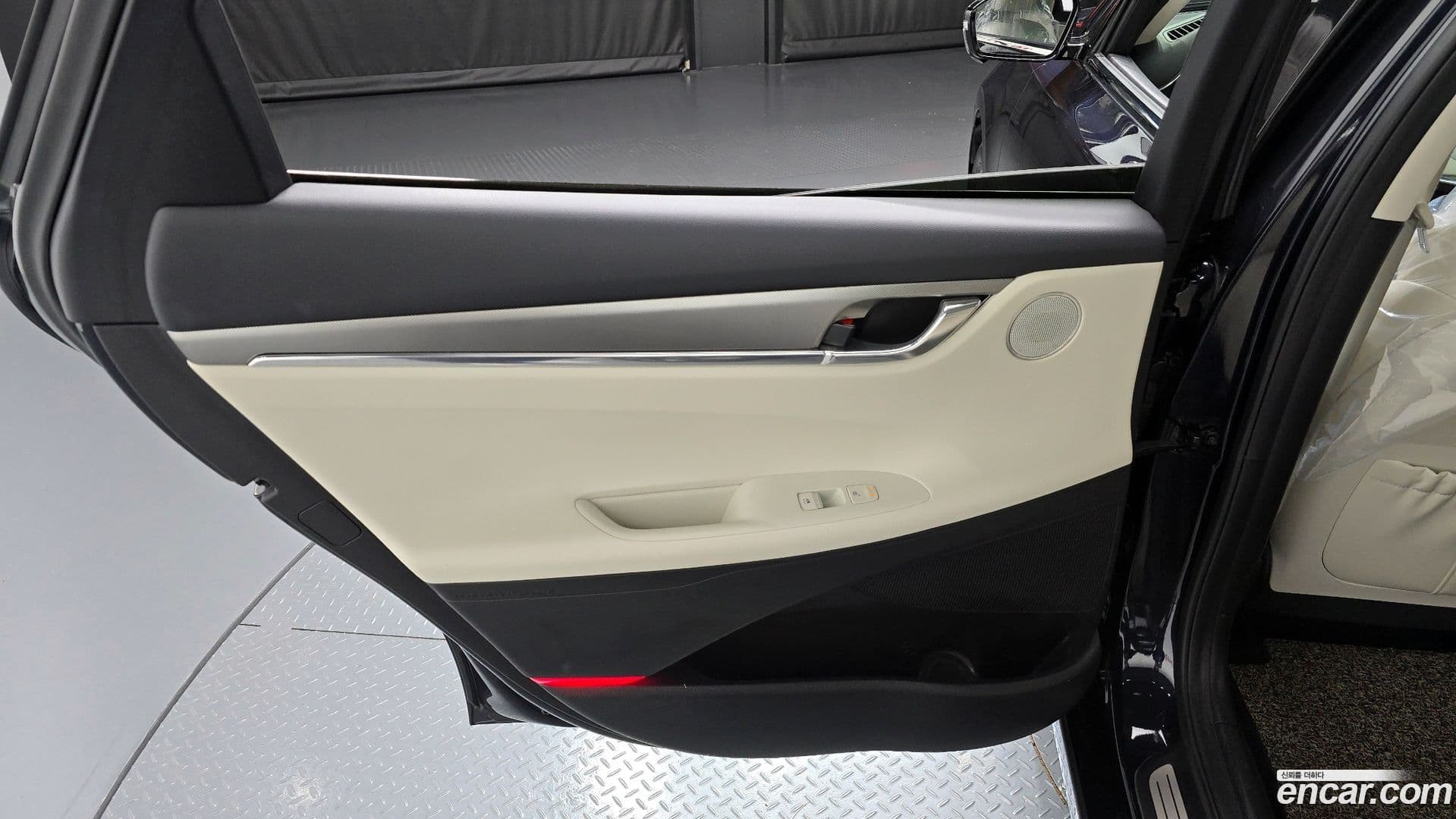 Main__Slider__Photo:Grandeur Hyundai 2021.9-24