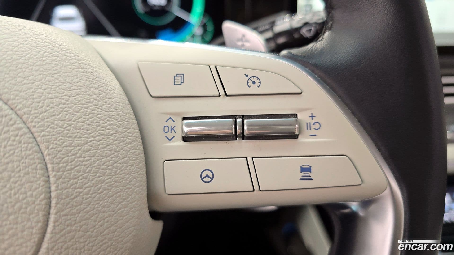 Main__Slider__Photo:Grandeur Hyundai 2021.9-29