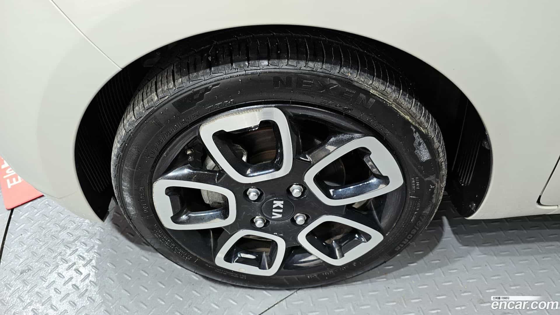 RAY Kia 2021.2-OUTER-005