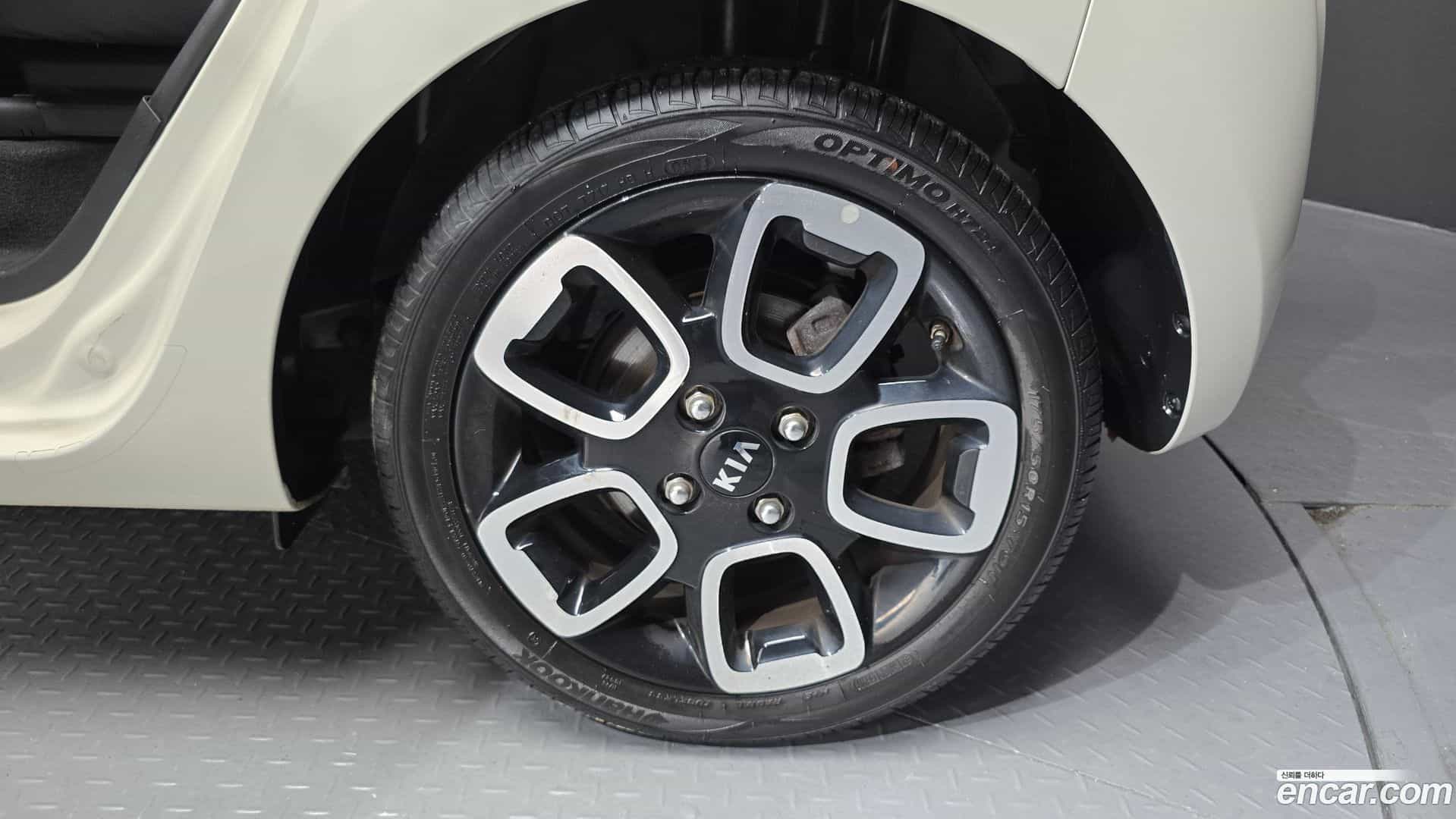 RAY Kia 2021.2-OUTER-031