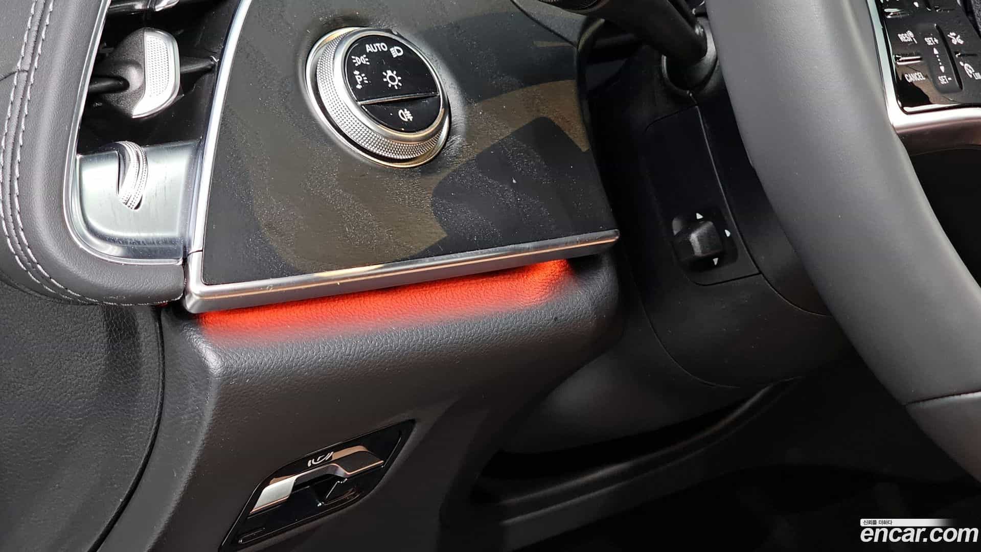 E-Class Mercedes-Benz 2025.8-OPTION-021