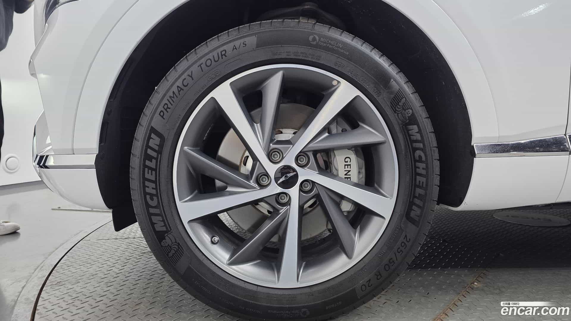GV80 Genesis 2023.10-OUTER-005
