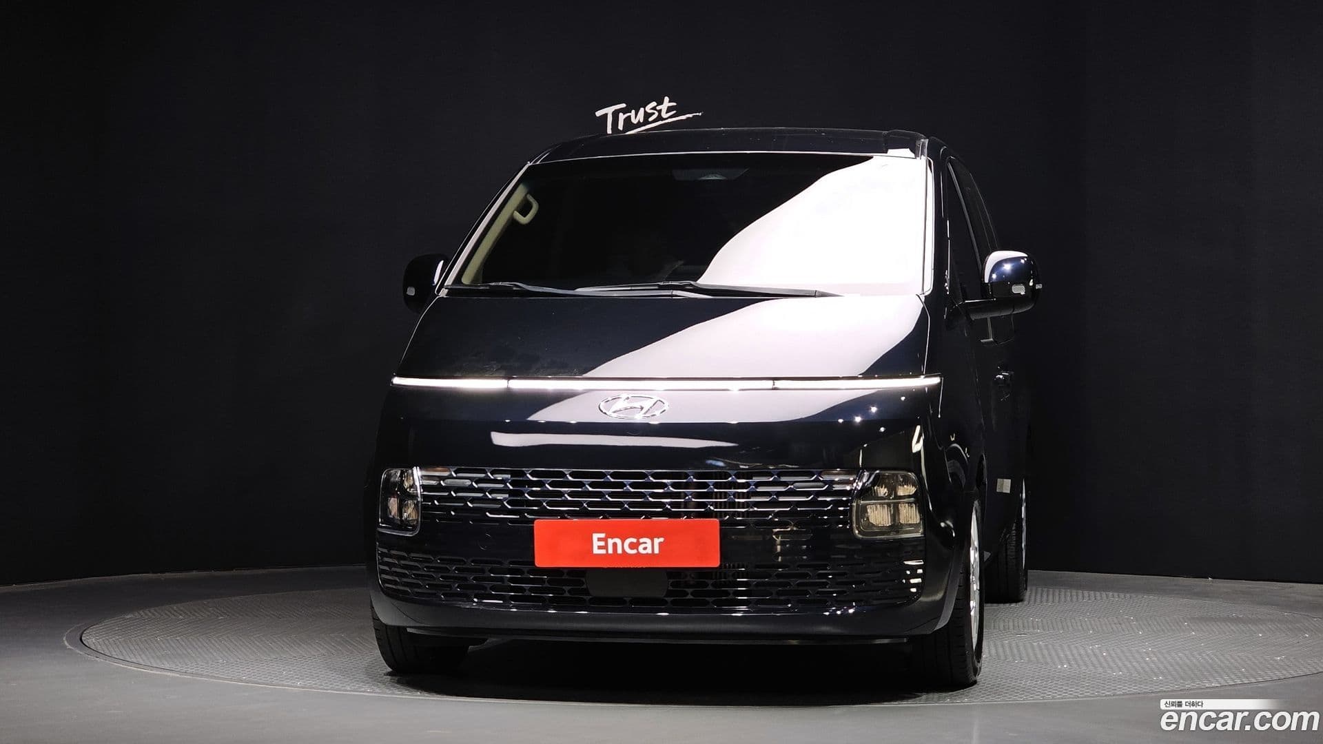 Main__Slider__Photo:Staria Hyundai 2022.0-2